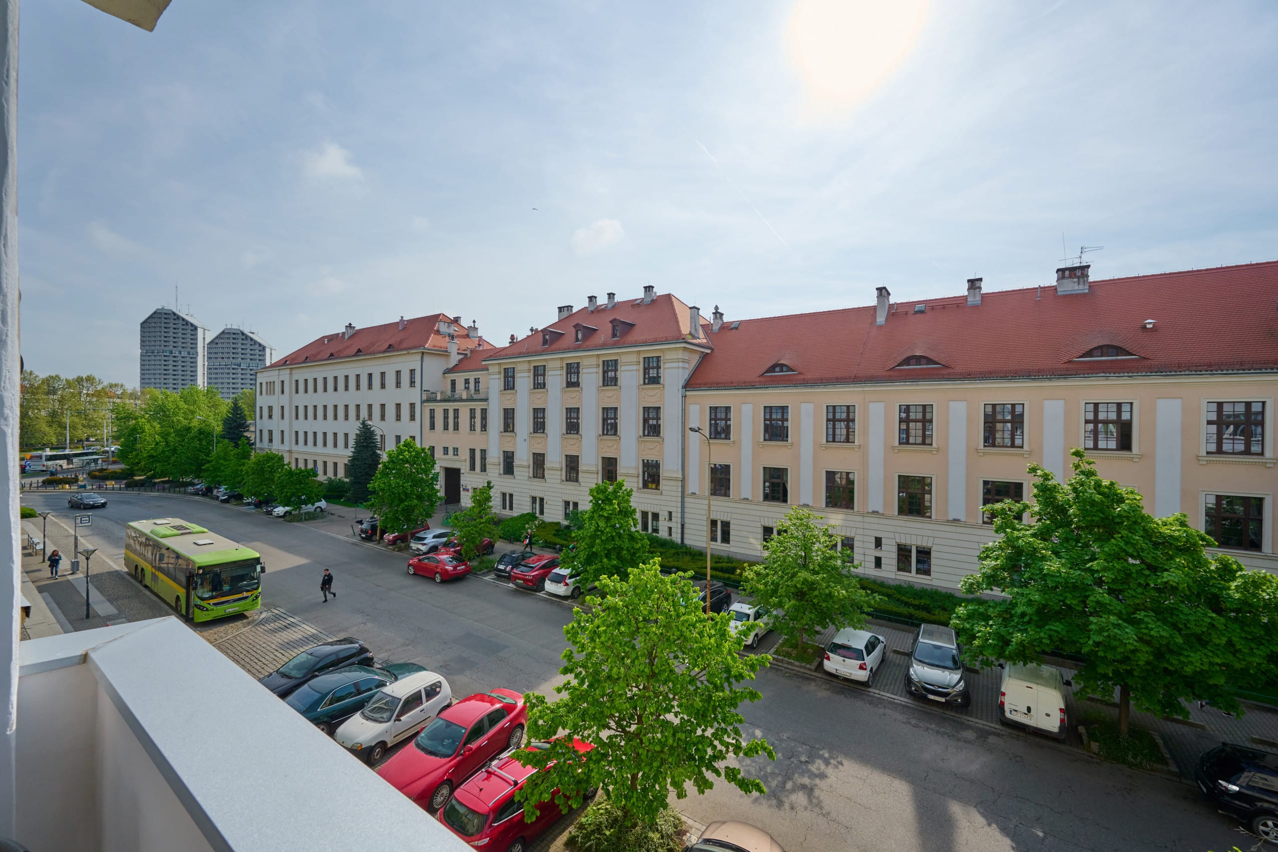View 10
