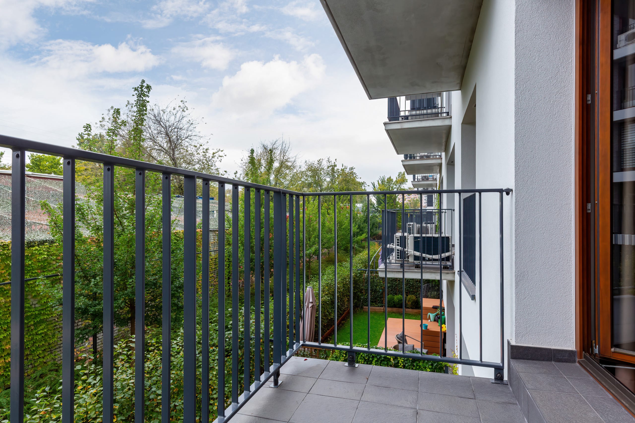 View 7