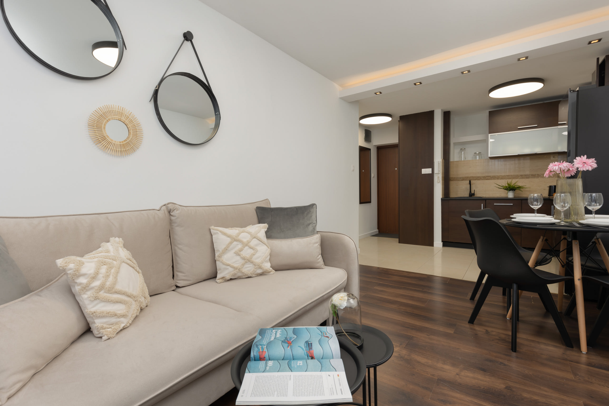 Londynska 9 | Elegant Apartment | Pets Allowed — Warszawa, Województwo mazowieckie — vacation rental