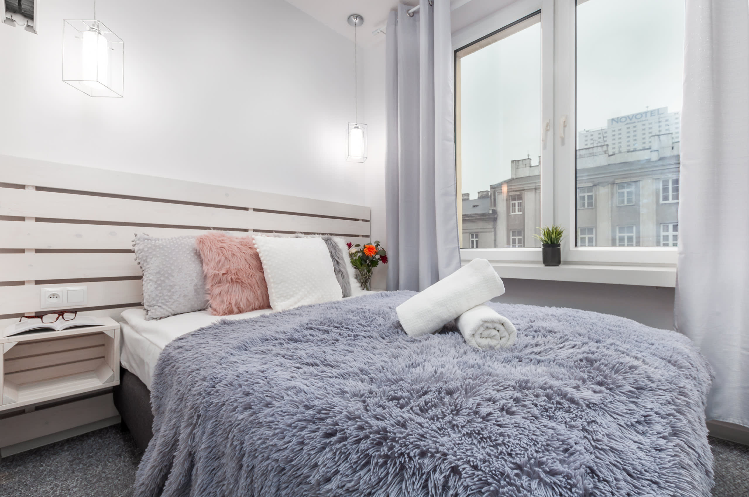 Krucza 46 | Strict Center Apartment | Warsaw — Warszawa, Województwo mazowieckie — vacation rental
