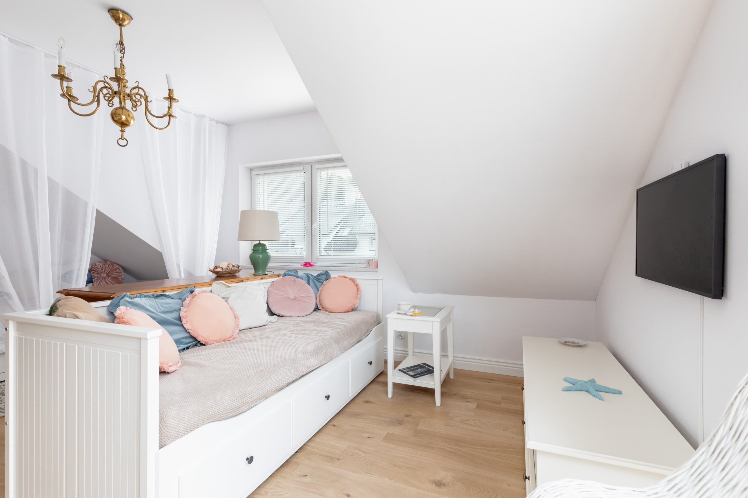 Kropli Bałtyku 18B | Beige Studio | Balcony — Darłowo, Województwo zachodniopomorskie — vacation rental