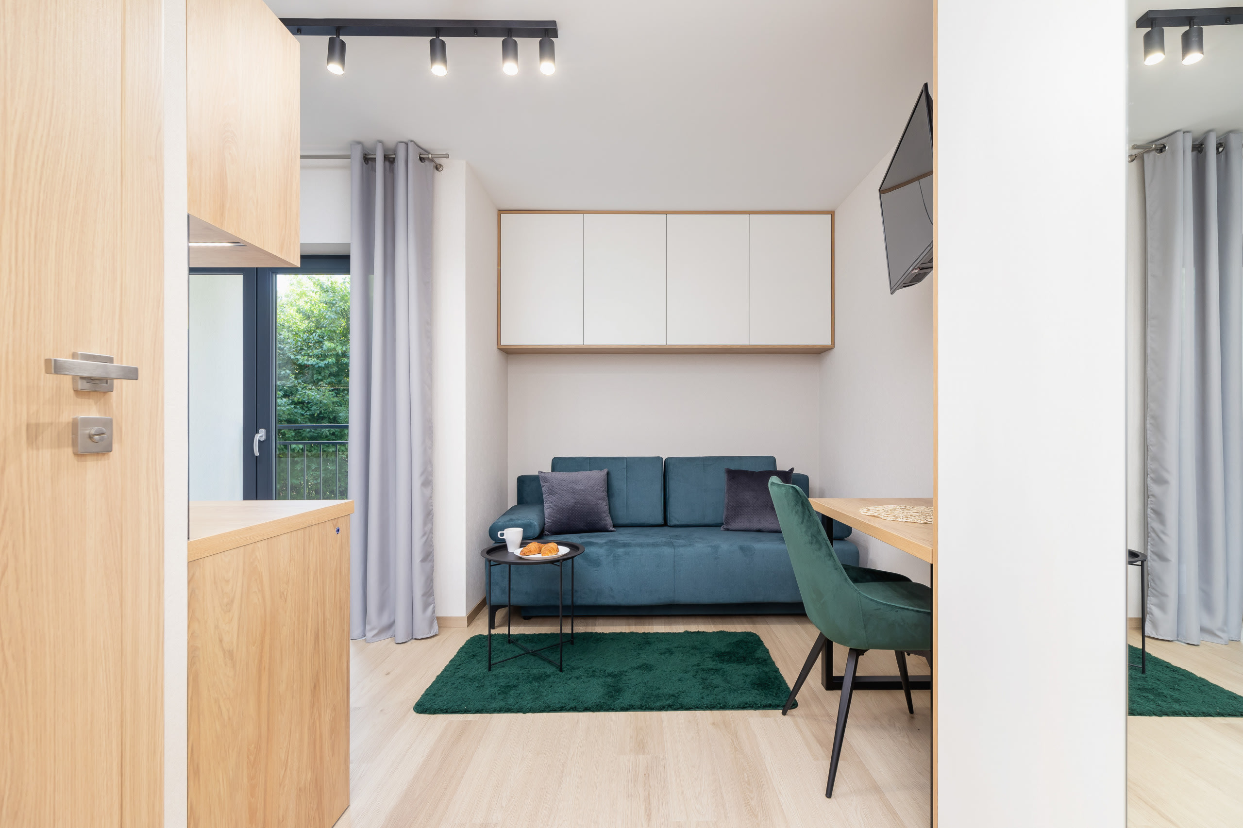 Kątowa 10 | Kraków | Modern Studio | Balcony | Home office — Kraków, Województwo małopolskie — vacation rental