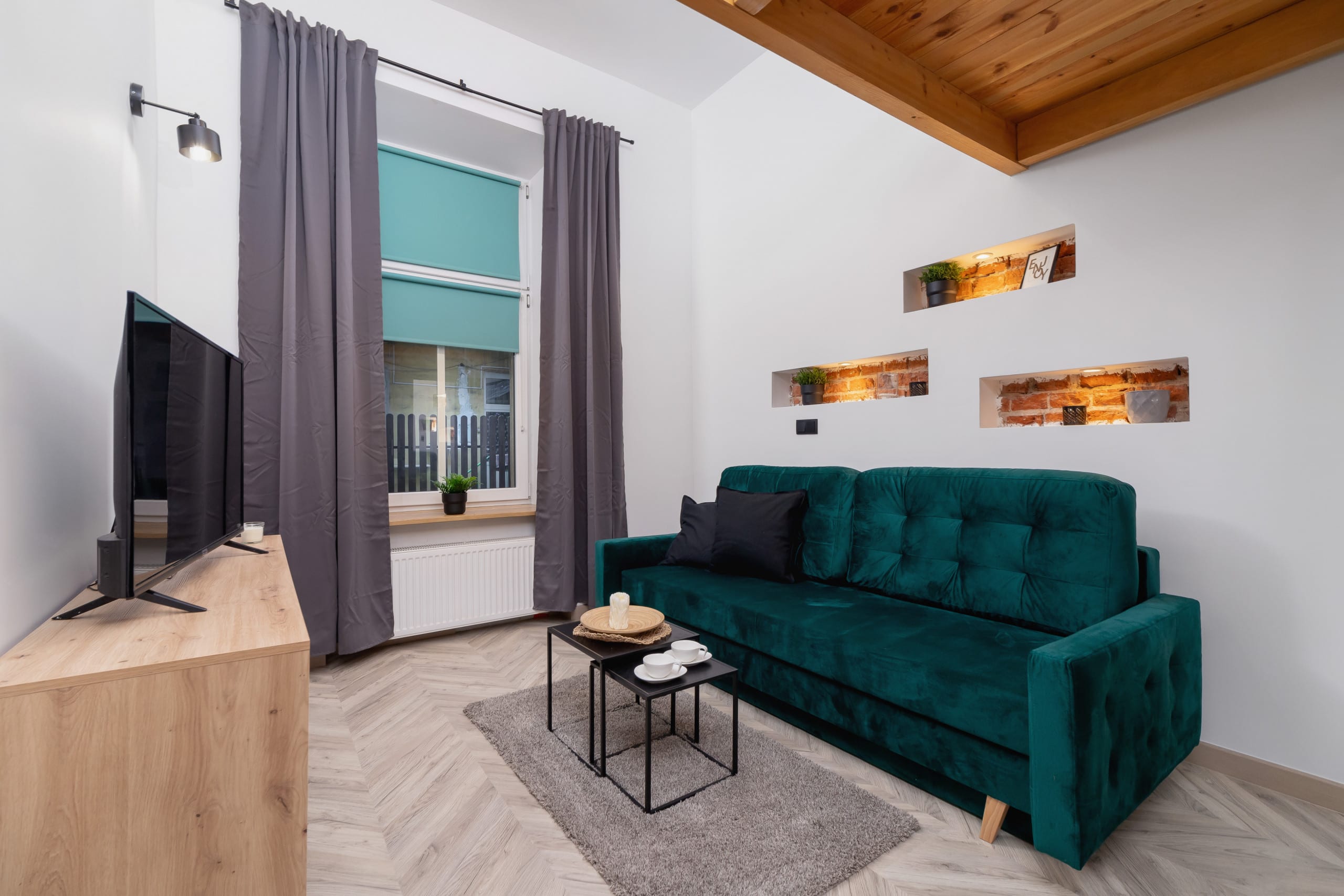 Joselewicza 9 Krakow | Modern Studio with Mezzanine | Excellent Location in Historic Kazimierz — Kraków, Województwo małopolskie — vacation rental