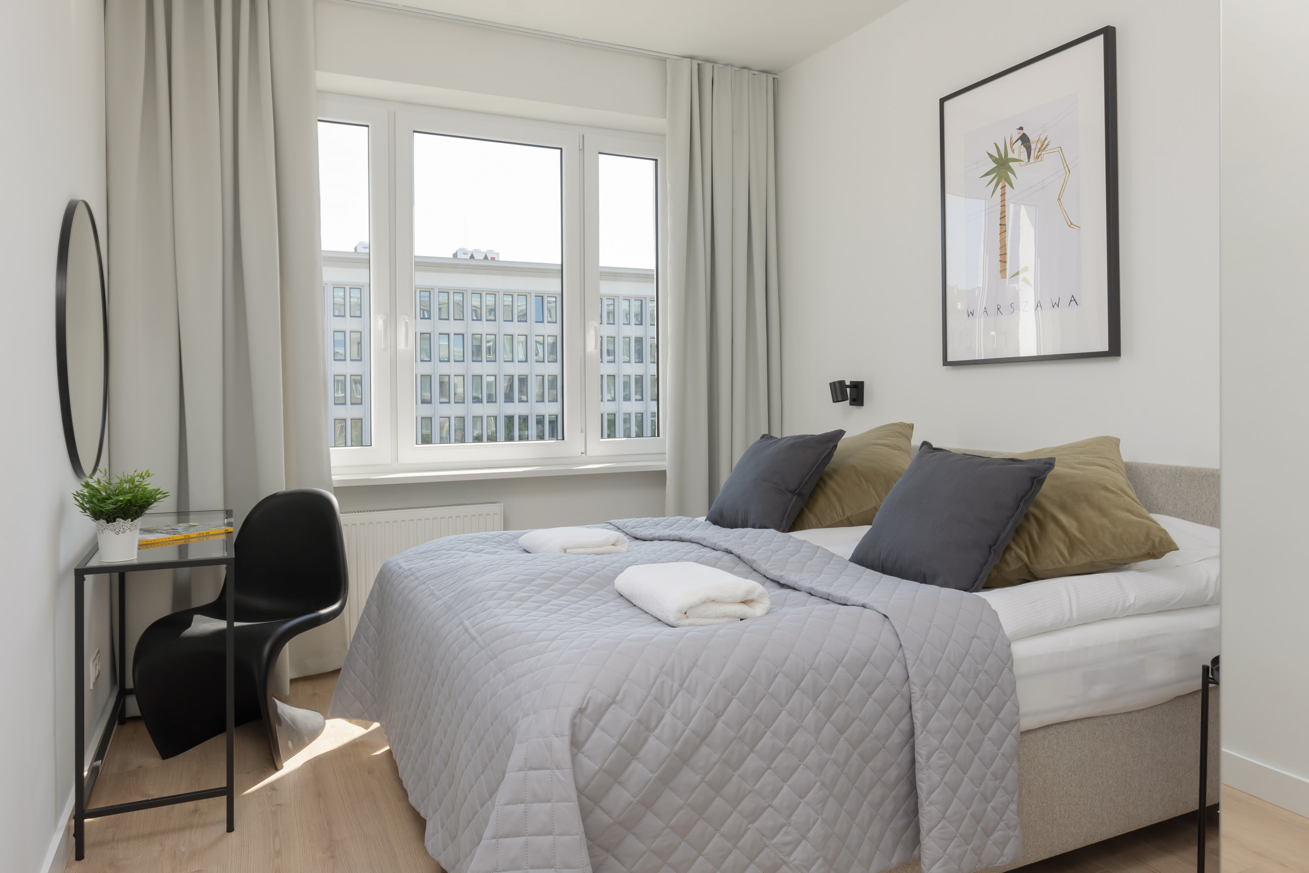 Marszałkowska 87 | Trendy Apartment | Desk — Warszawa, Województwo mazowieckie — vacation rental