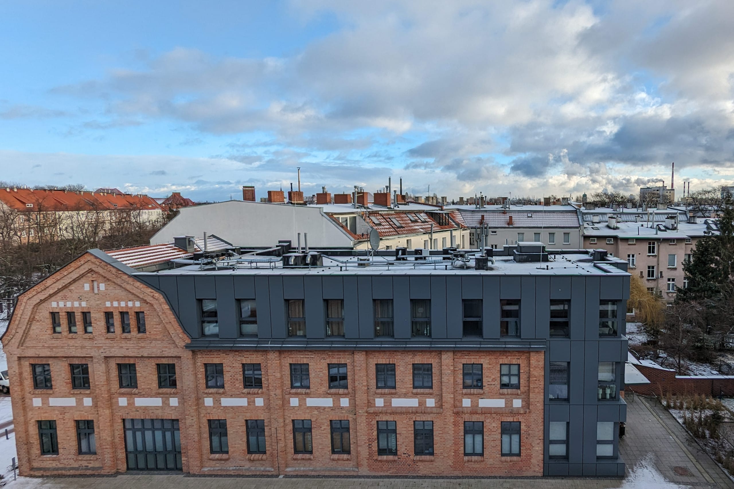 View 10