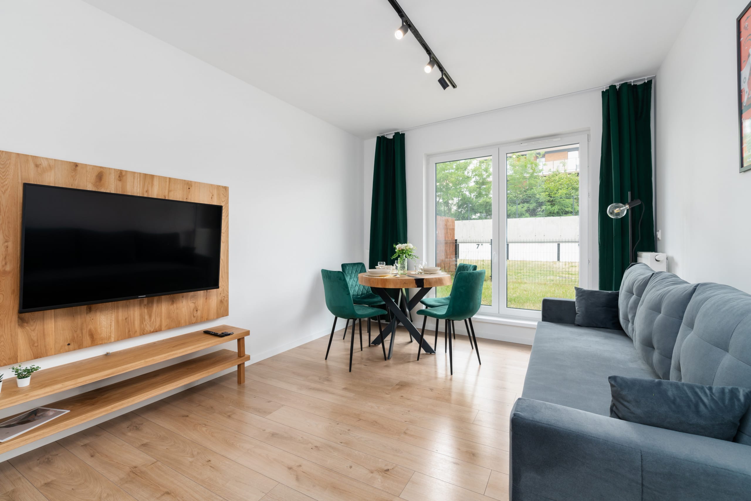Dmowskiego 81 | Cozy Apartment | Parking — Poznań, Województwo wielkopolskie — vacation rental