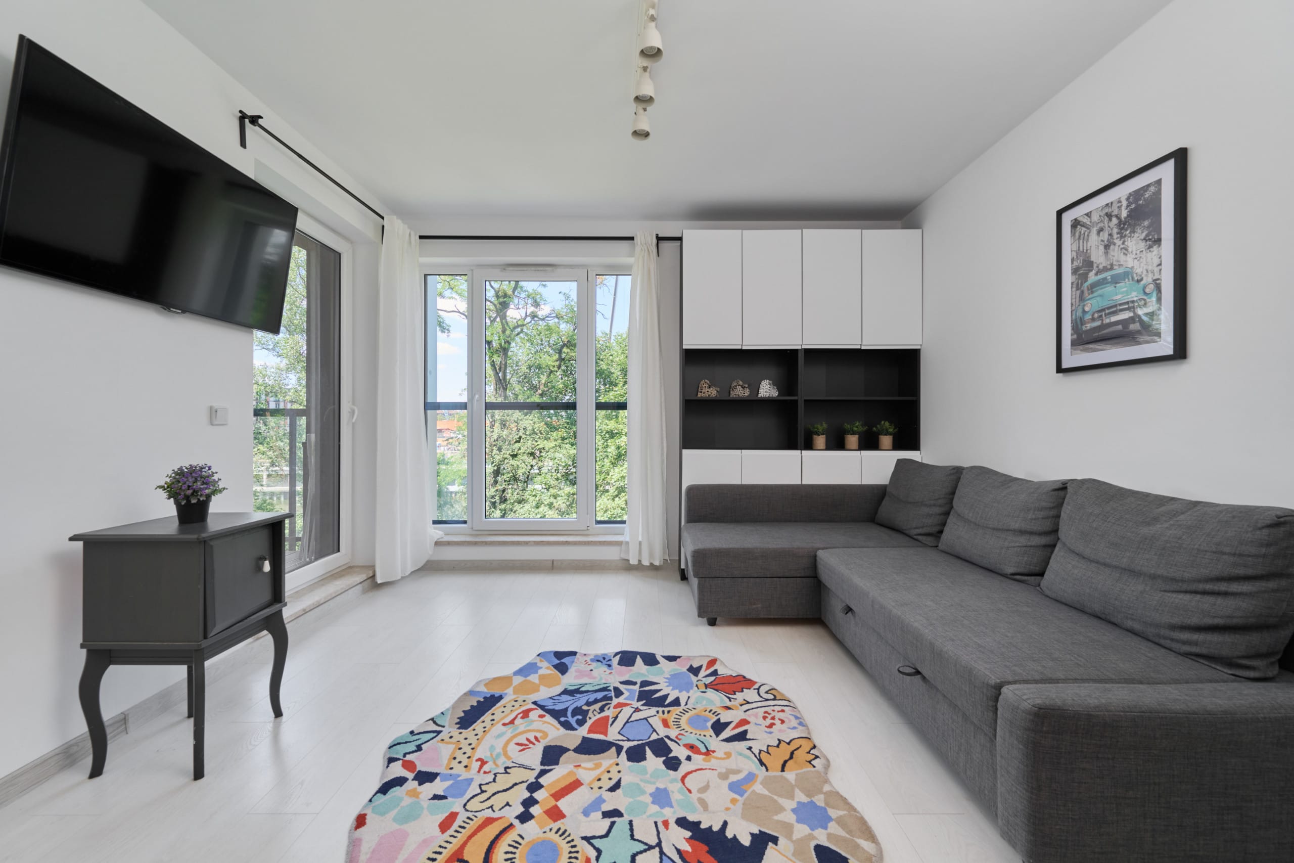 Dmowskiego 19G | Bright Apartment | Parking — Wrocław, Województwo dolnośląskie — vacation rental