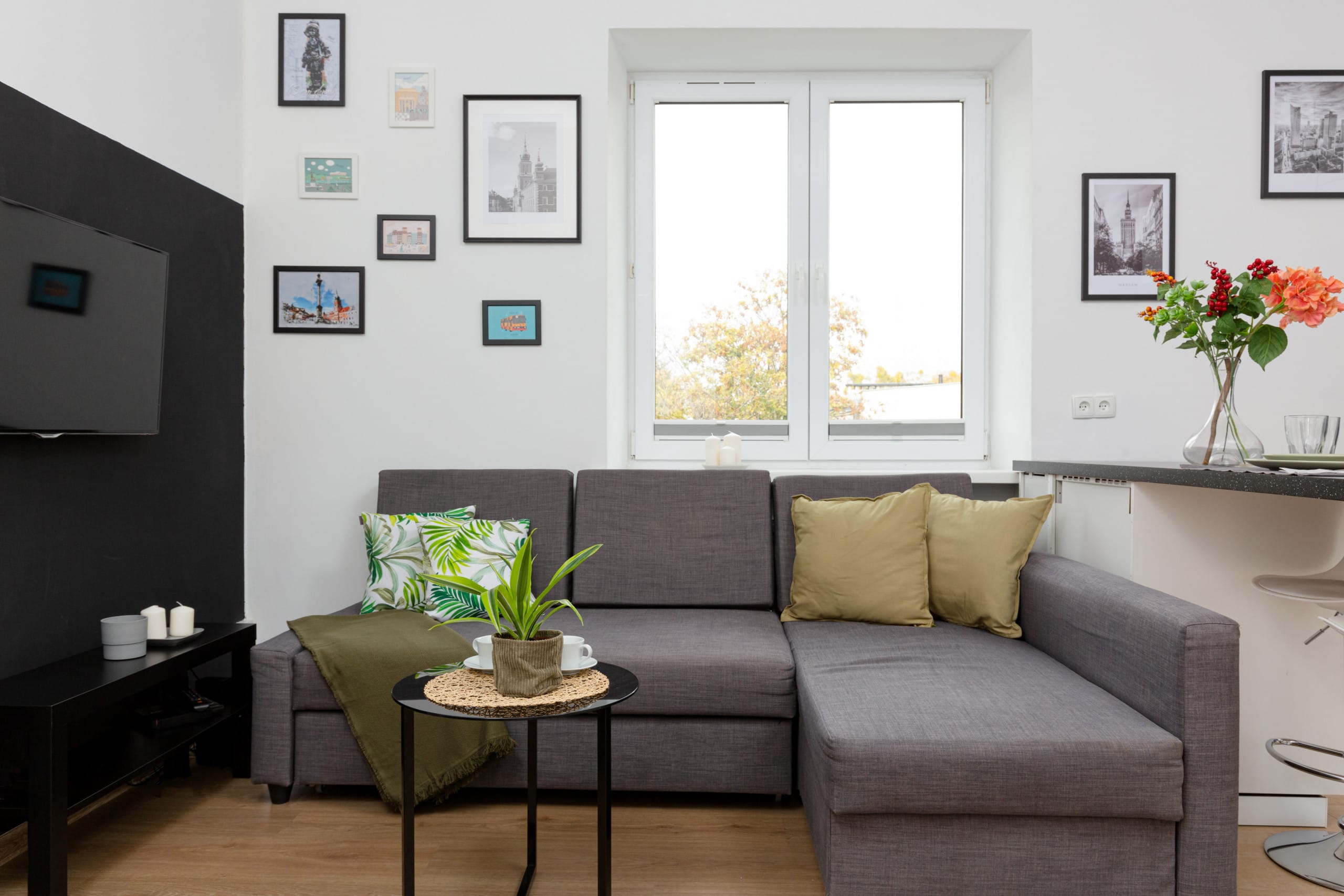 Długosza 19 Warsaw | Cosy One-Bedroom Apartment | Remote Working — Warszawa, Województwo mazowieckie — vacation rental