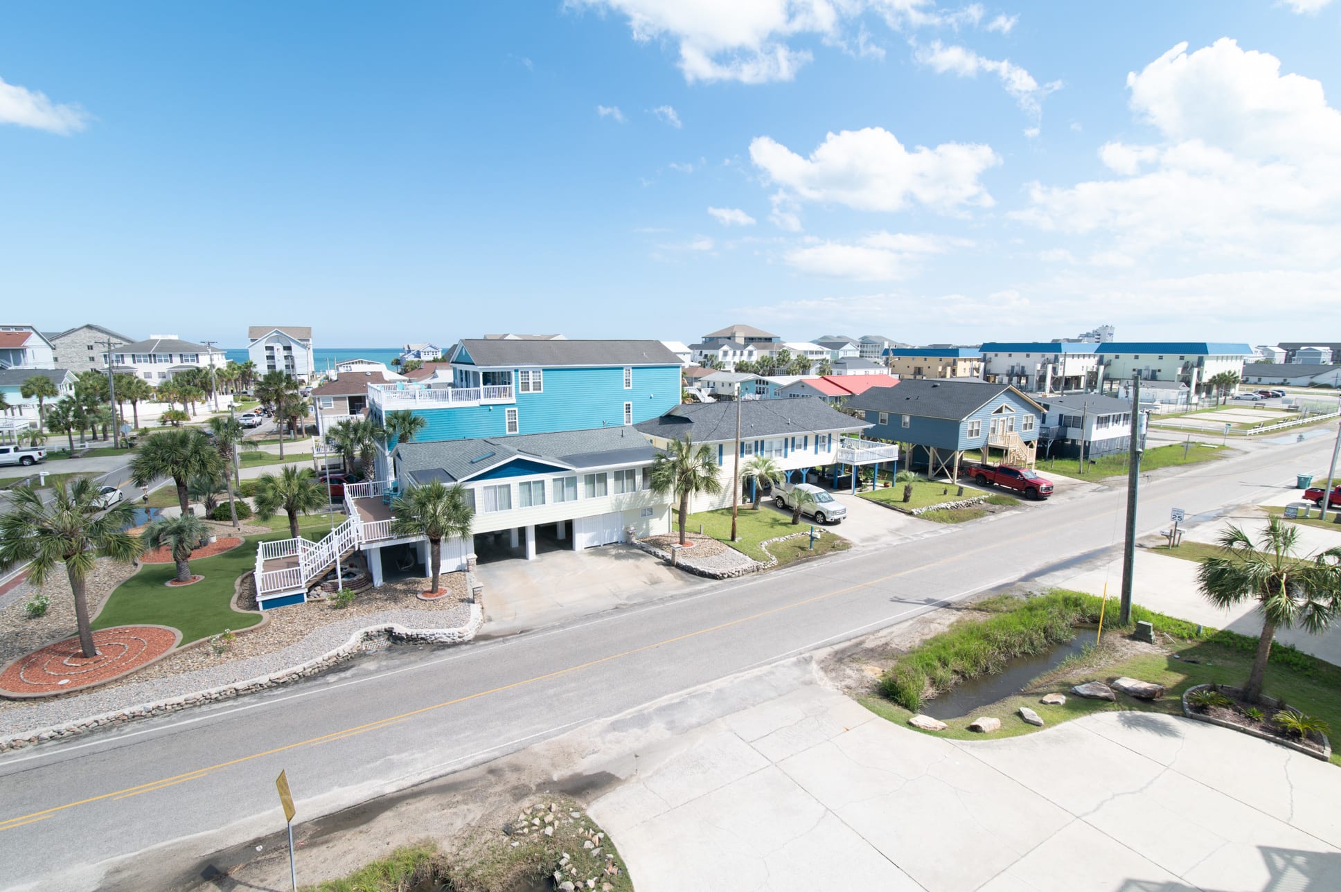 Teal Tidez Ocean View Luxury Home w Crows Nest