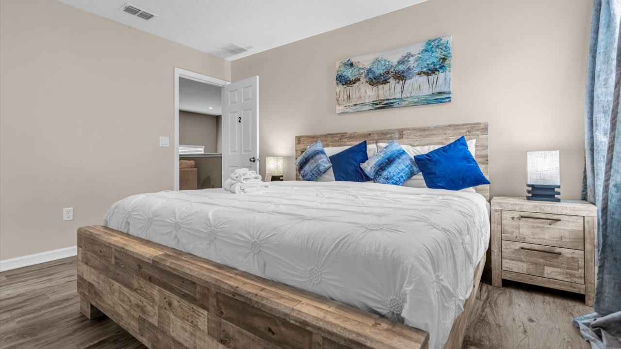 7BR Family Fun Estate Arcade Room Private Room | Photo 25