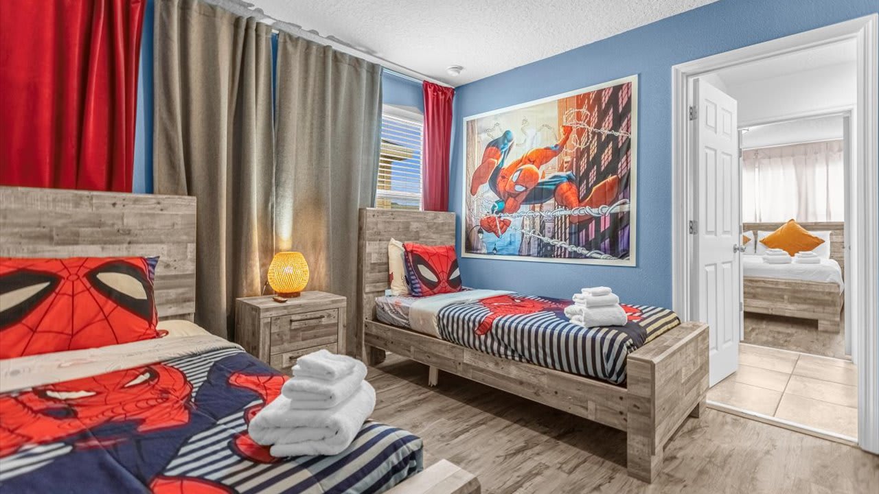 7BR Family Fun Estate Arcade Room Private Room | Photo 33