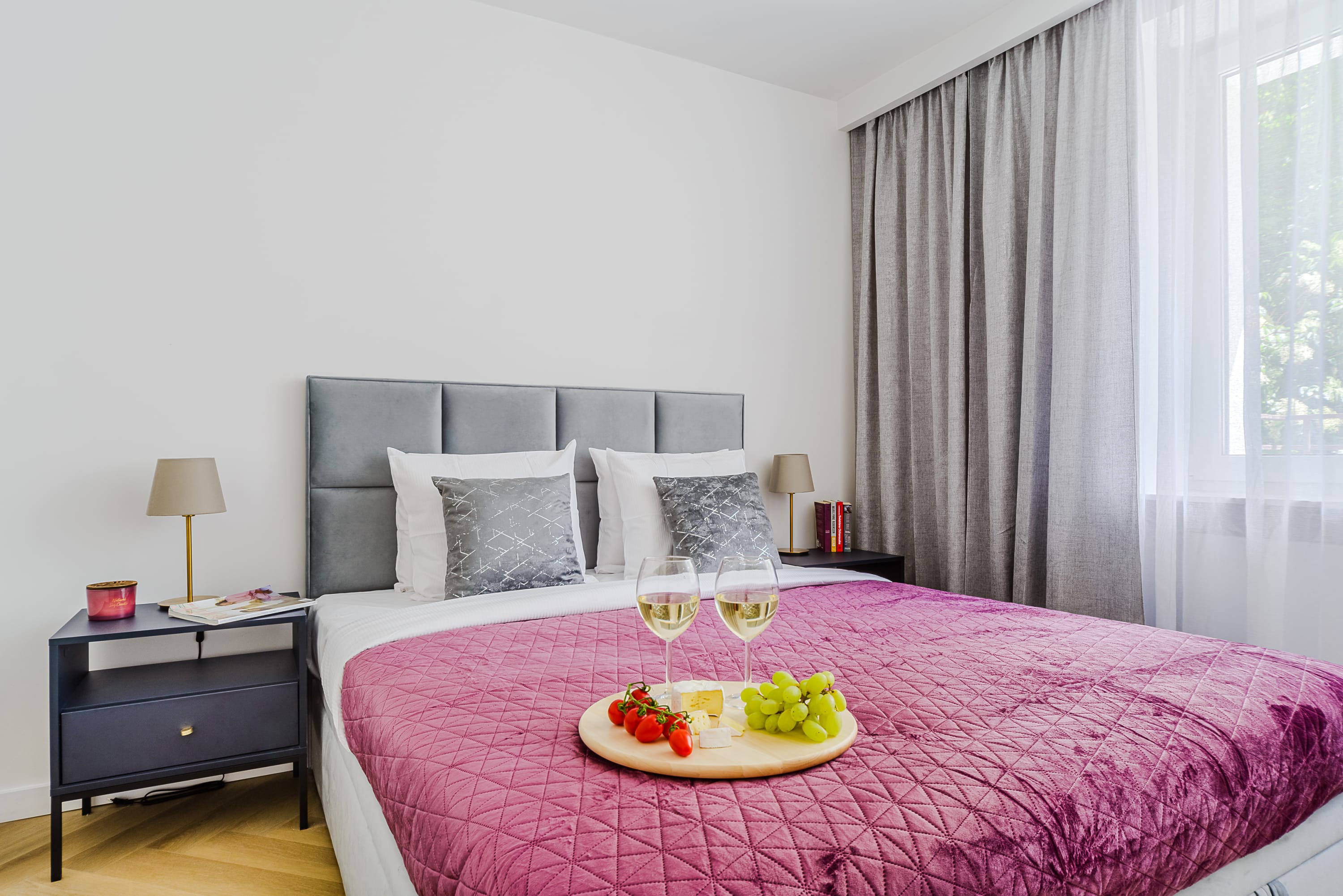 Lumina 4-room apart near Pałac Kultury