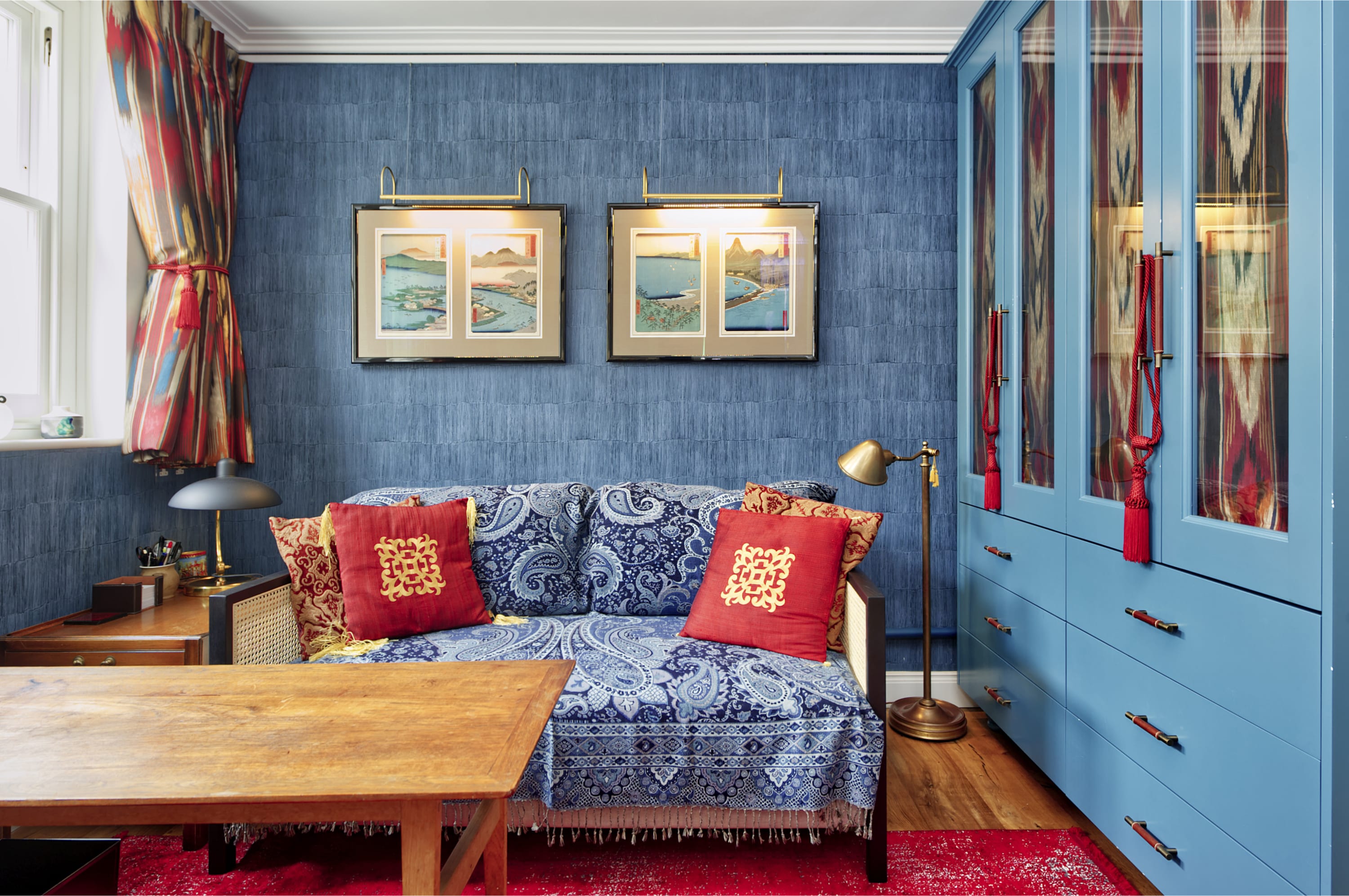 View Stunning 2 bedroom apartment in Little Venice West London in Randolph Crescent W9 1DR Stunning 2 bedroom apartment in Little Venice West London in Randolph Crescent W9 1DR - Property image 10 - VivreStays