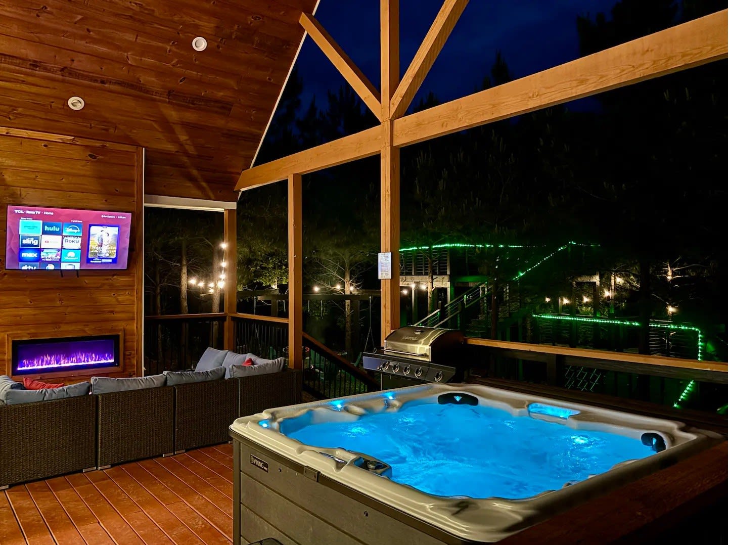 Entertainment Cabin Retreat, Spa Games & Play Zone