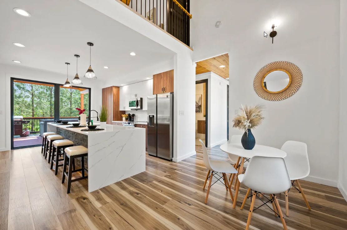 Entertainment Cabin Retreat, Spa Games & Play Zone