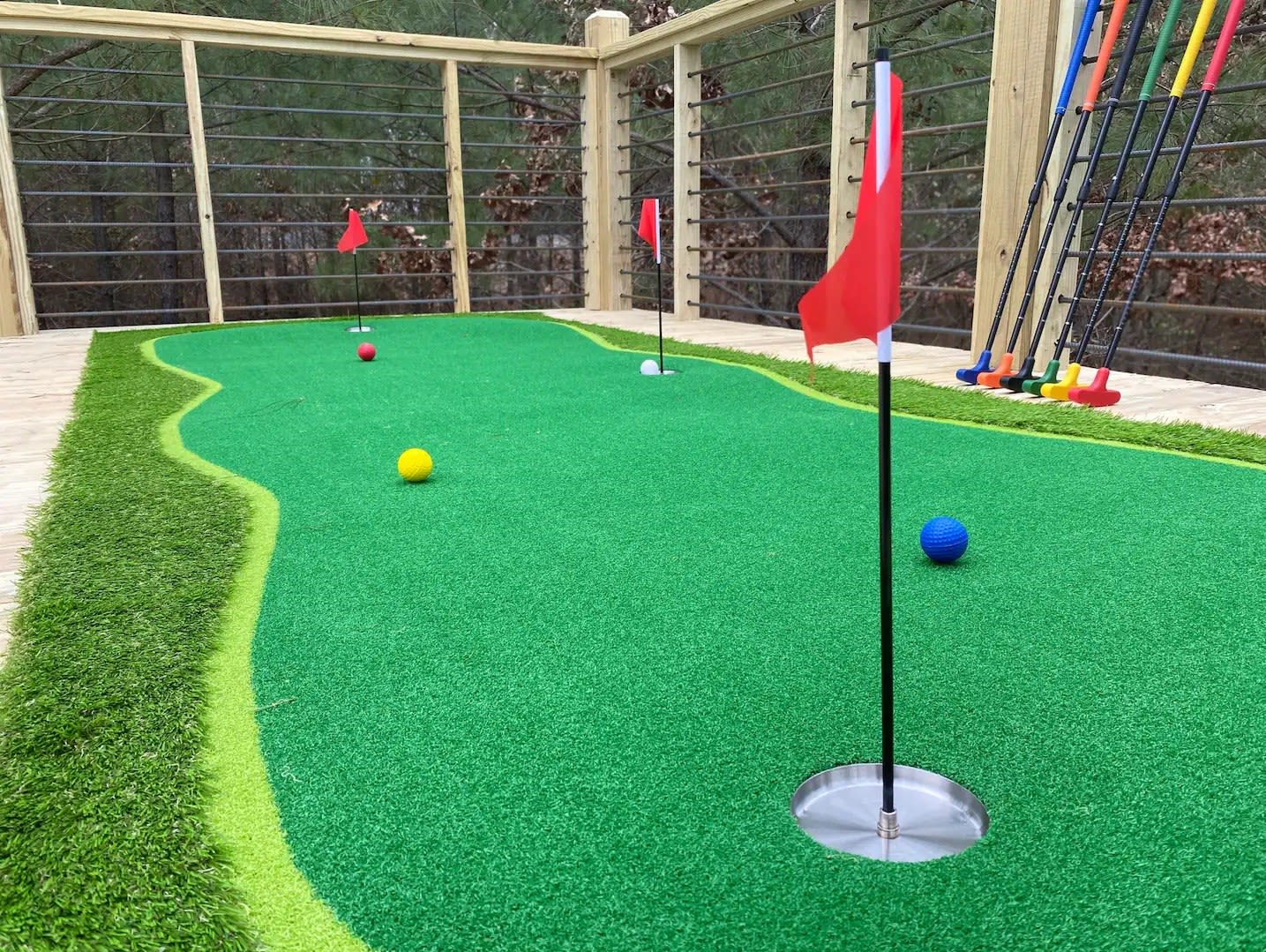 Entertainment Cabin Retreat, Spa Games & Play Zone