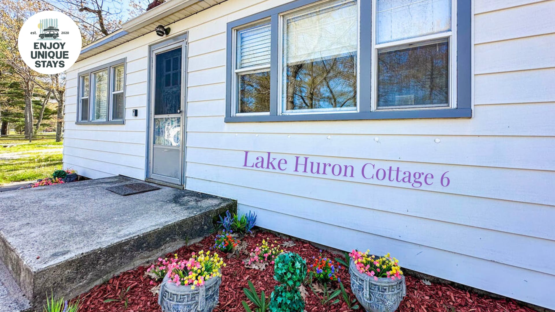 Lake Huron Cottage 6 3 Bed 1 Bath