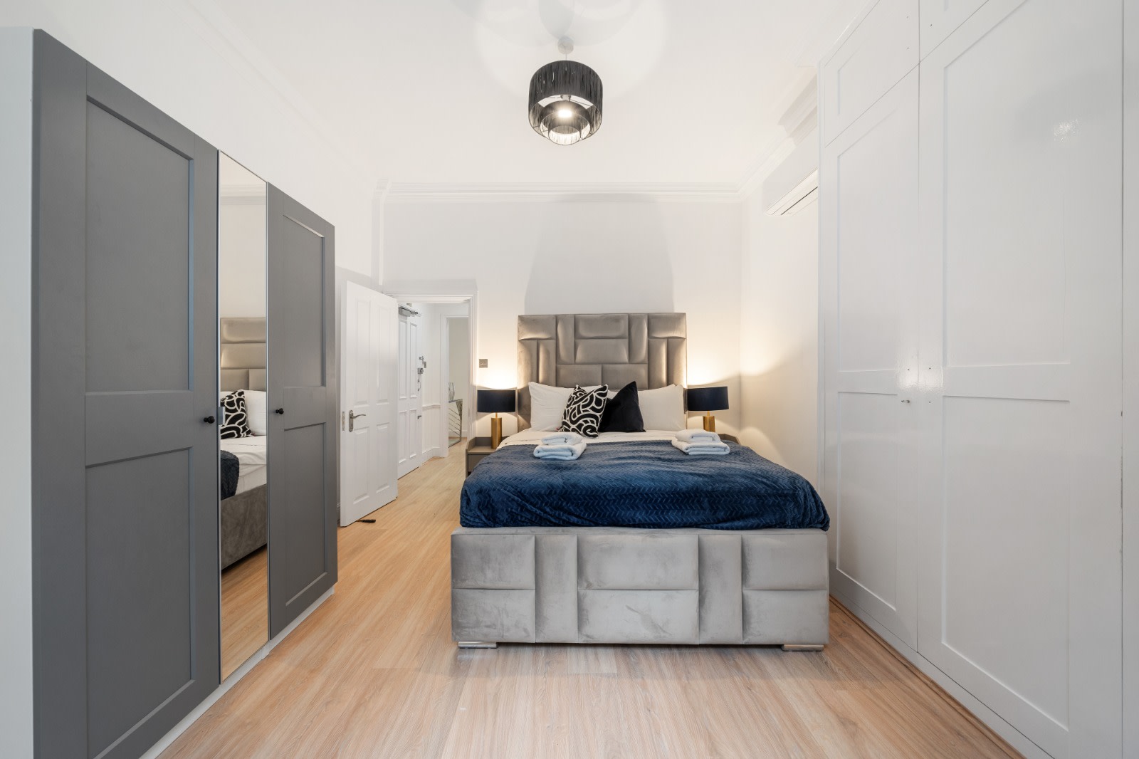 Modern 3B Apartment next to Park Lane in Hertford Street W1J 7SS - Property image 3 - VivreStays