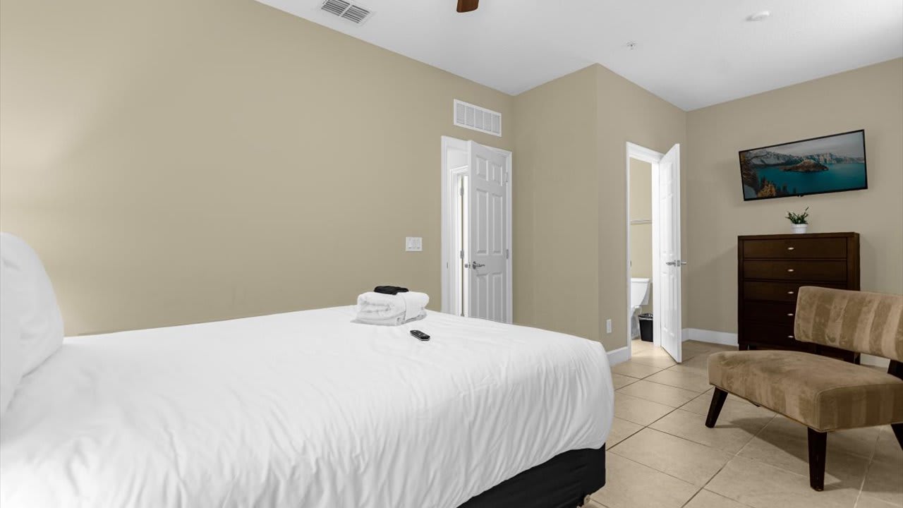 4BR Disney Area Townhome Enchanted Garden Resort | Photo 15