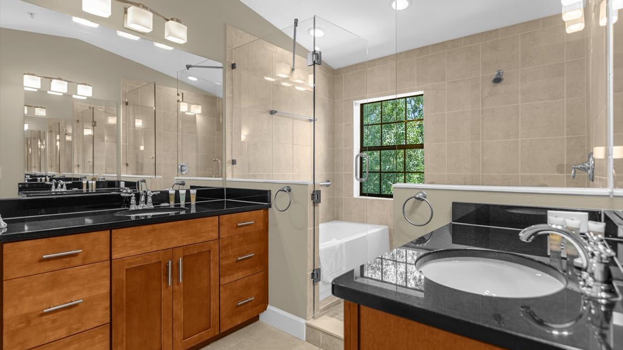 4BR Disney Area Townhome Enchanted Garden Resort | Photo 19
