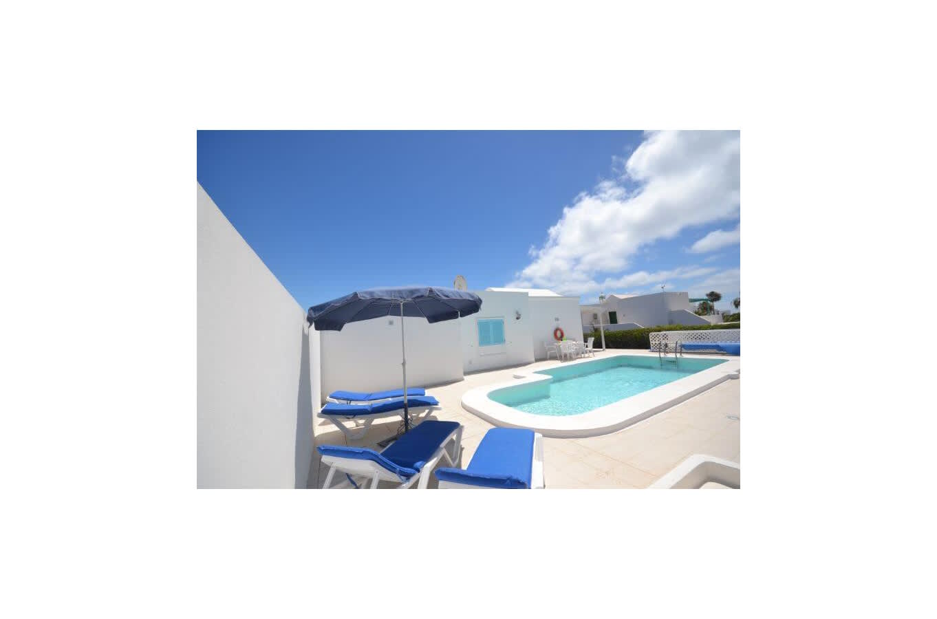 Villa Violeta with electrically heated pool — Puerto del Carmen, Canary Islands — vacation rental