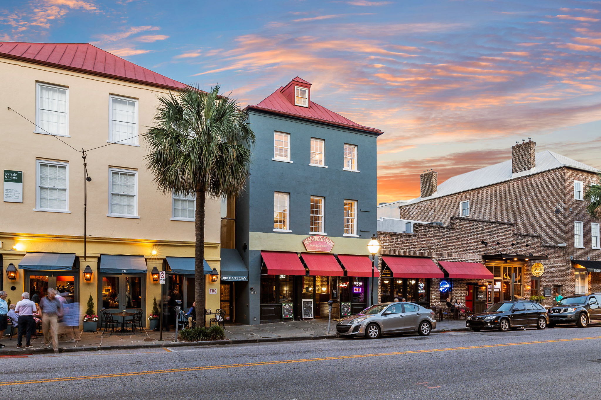 Exterior of beautiful historic property! Walk anywhere downtown!