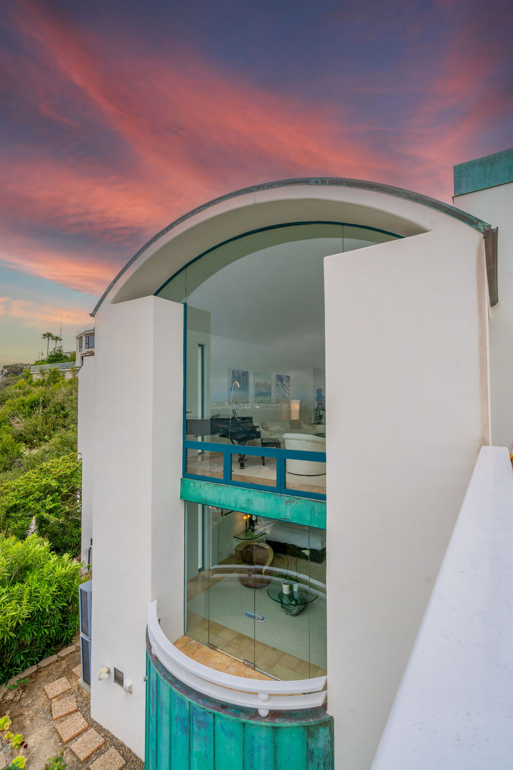 View 9