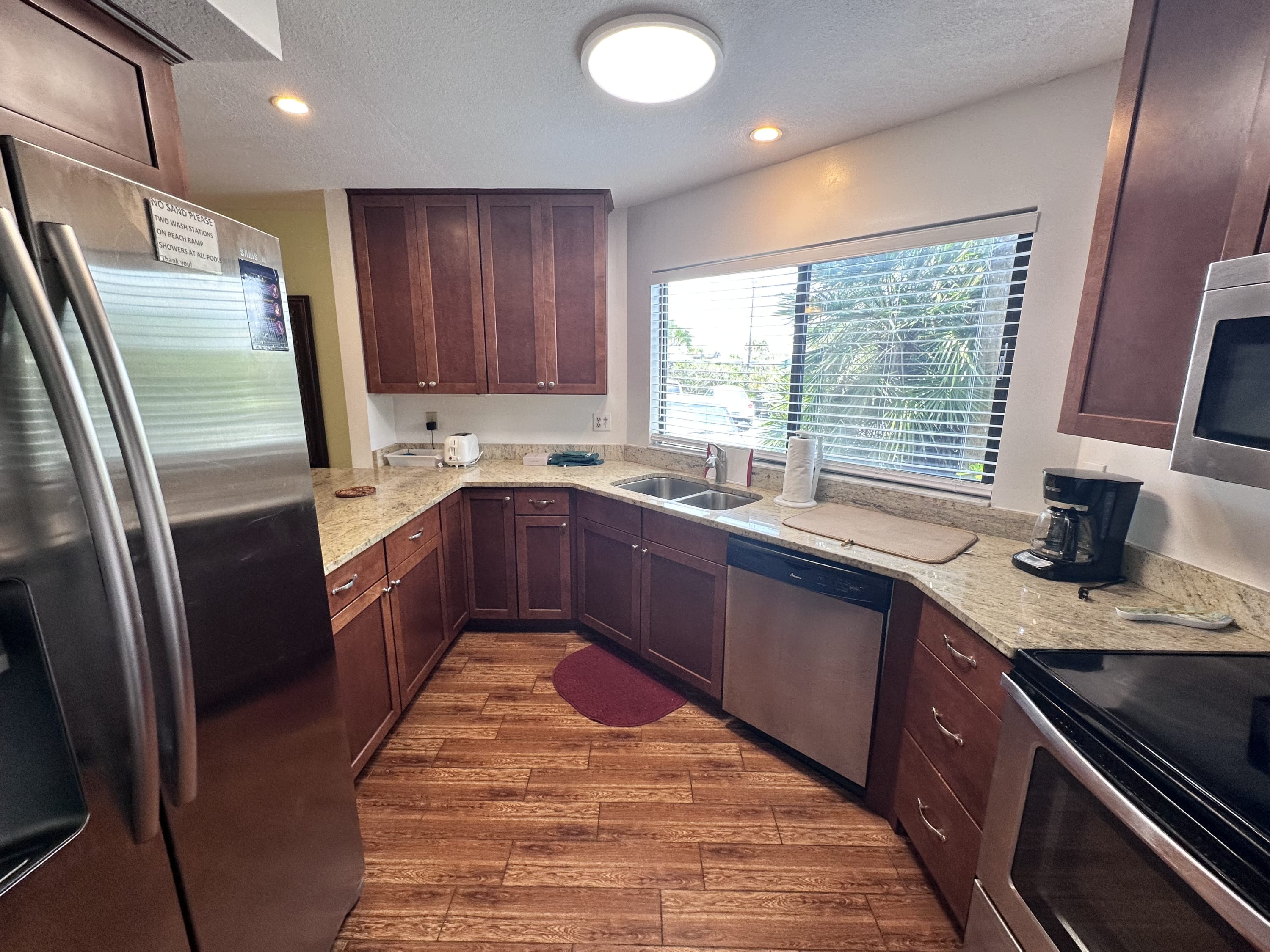 Beachfront Condo with Ocean Views 6