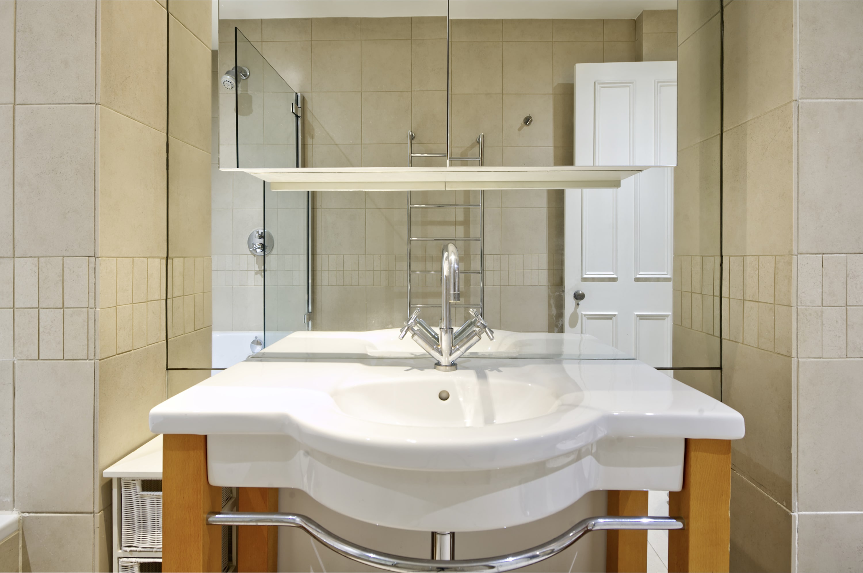 Grand 2 bedroom Flat, Kensington in Queen's Gate 7 SW7 5EH - Property image 27 - VivreStays