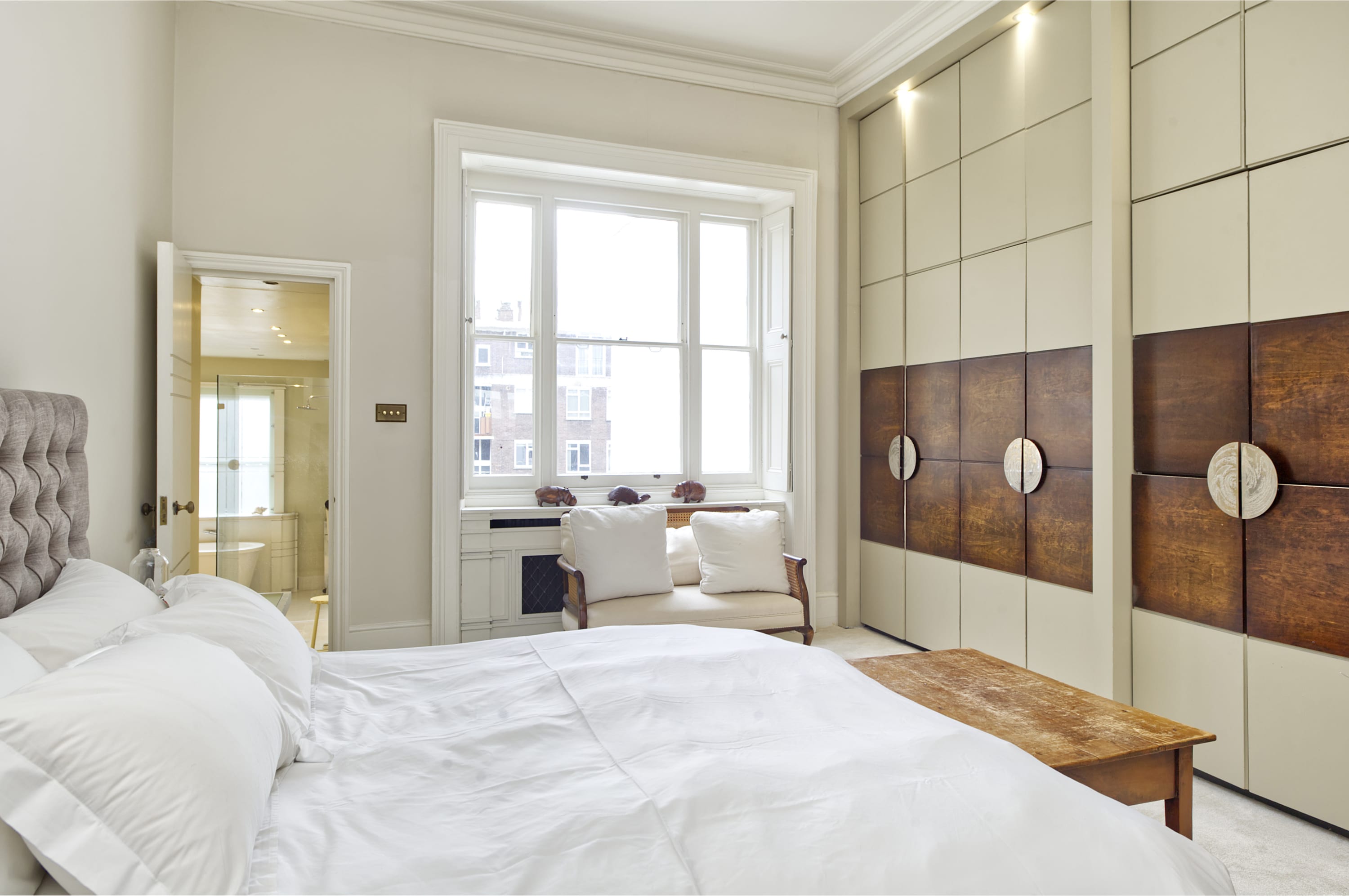 Grand 2 bedroom Flat, Kensington in Queen's Gate 7 SW7 5EH - Property image 4 - VivreStays