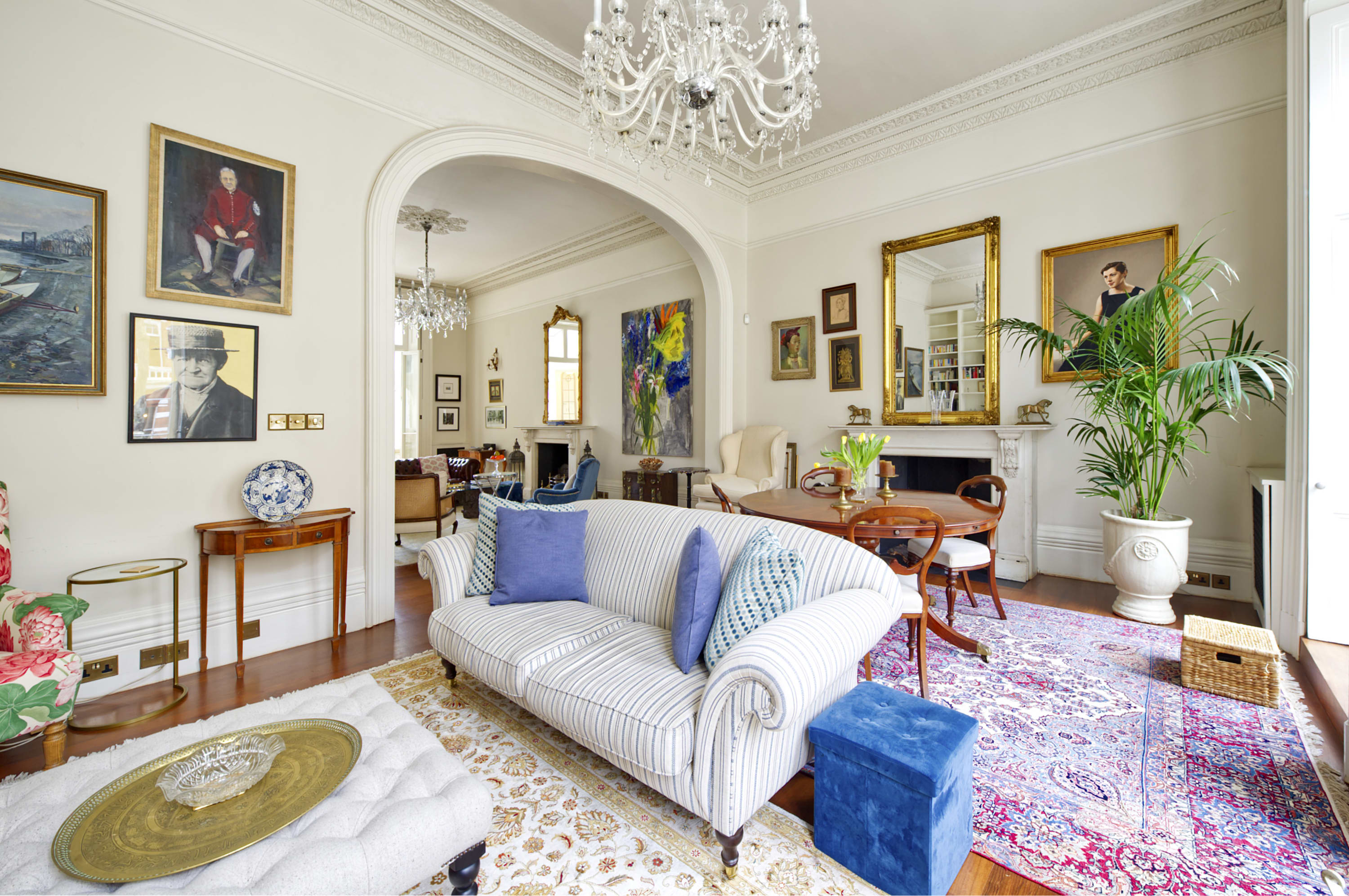 Grand 2 bedroom Flat, Kensington in Queen's Gate 7 SW7 5EH - Property image 11 - VivreStays