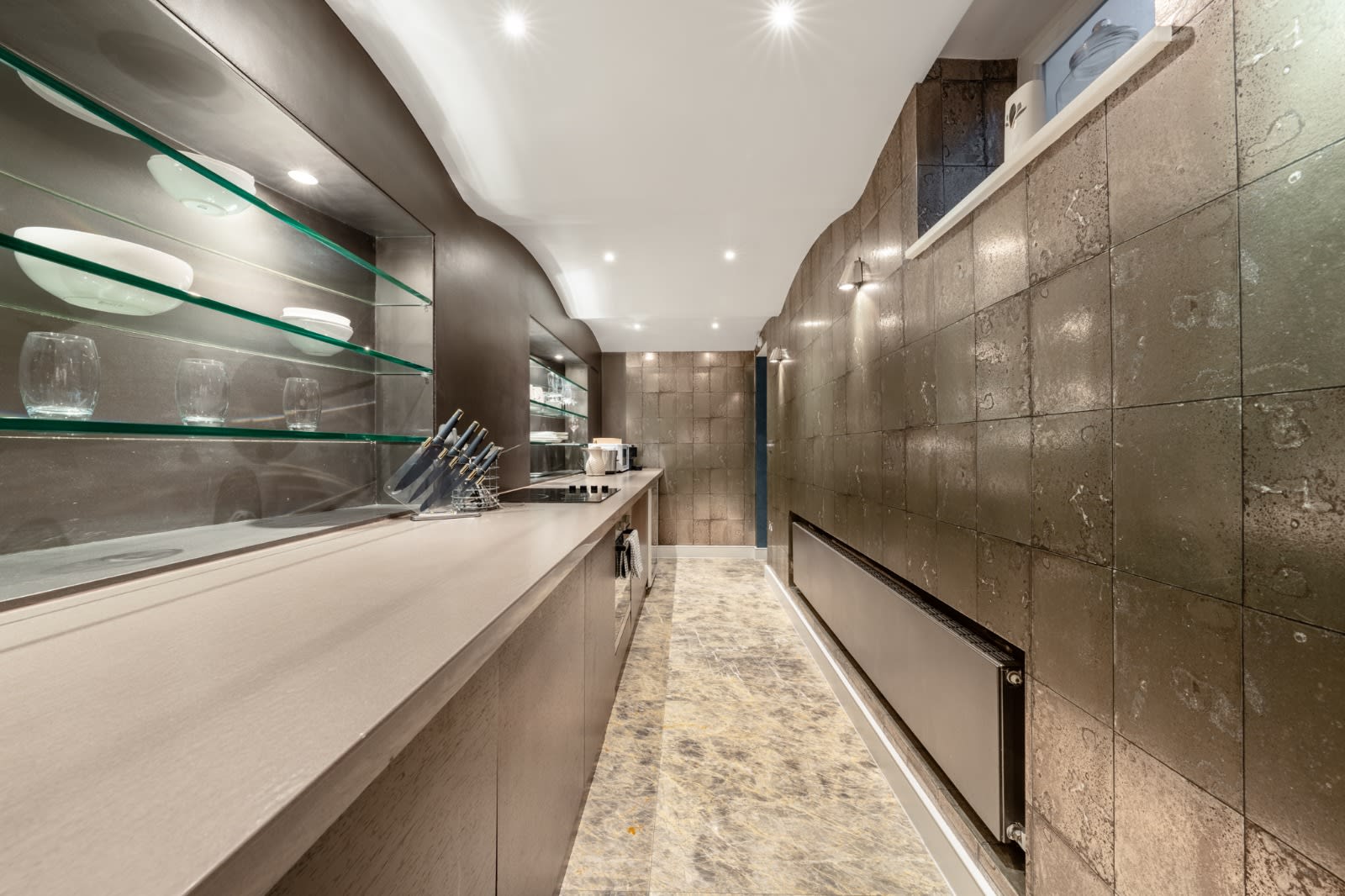 Elegant Knightsbridge Apartment near Harrods in Hans Place SW1X 0JY - Property image 10 - VivreStays