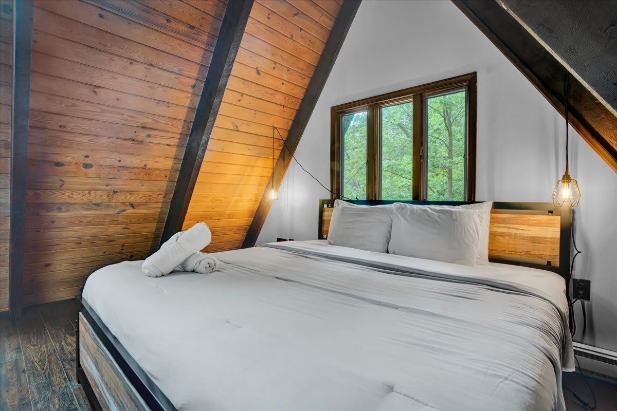 The Cedar A-Frame | Hot Tub | Firepit | Fireplace