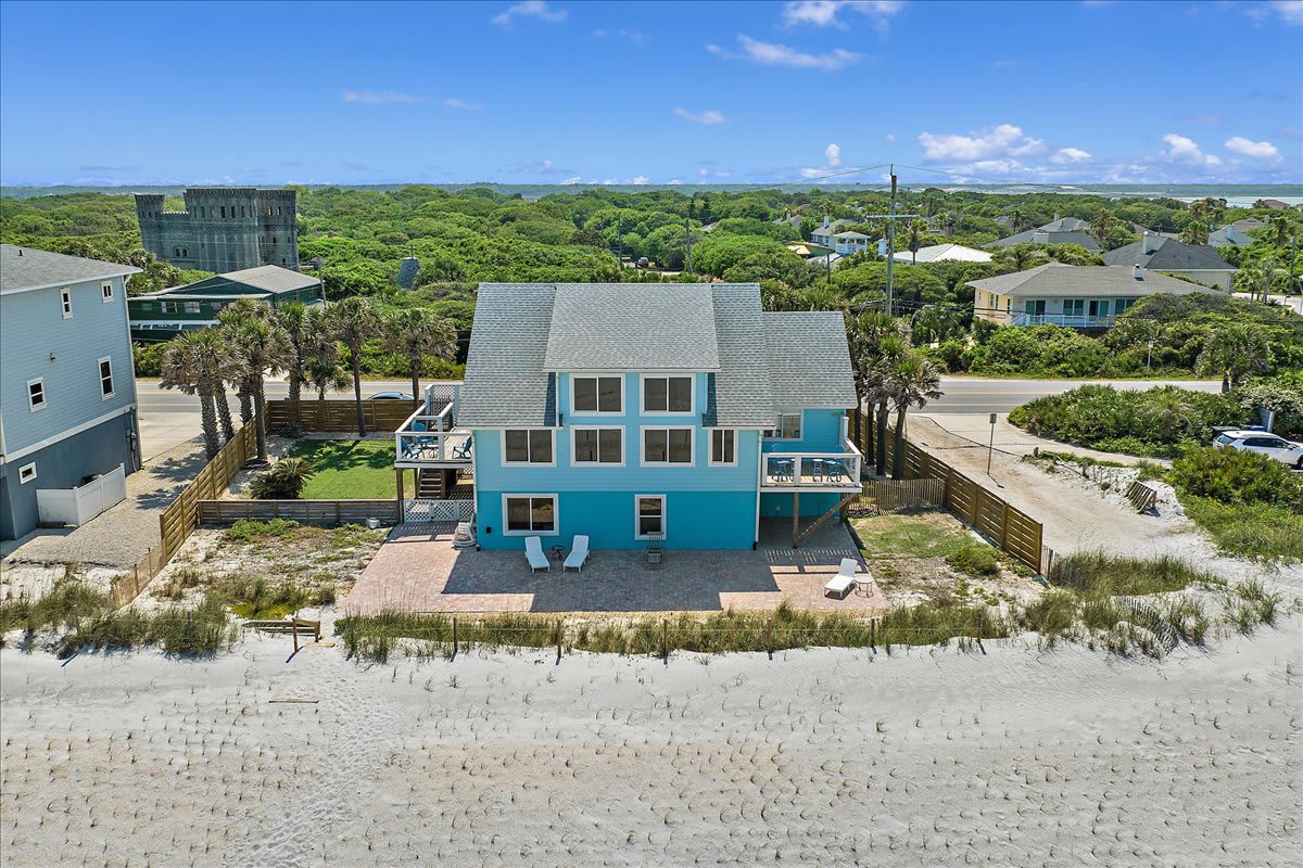 Seaside Sanctuary | Wren Beach Rentals by Portoro