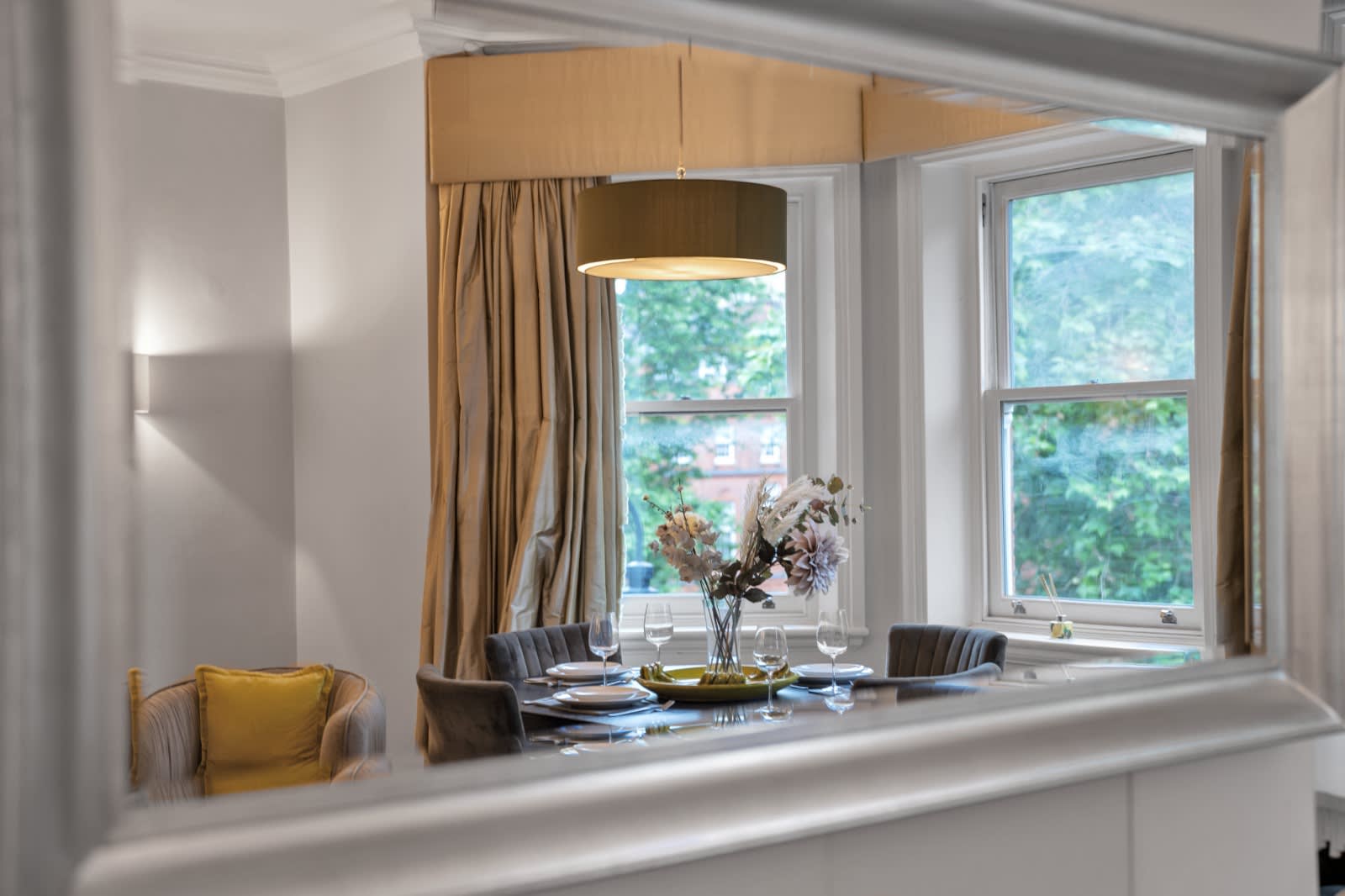 Victorian Apartment near Harrods in Hans Place SW1X 0JY - Property image 13 - VivreStays