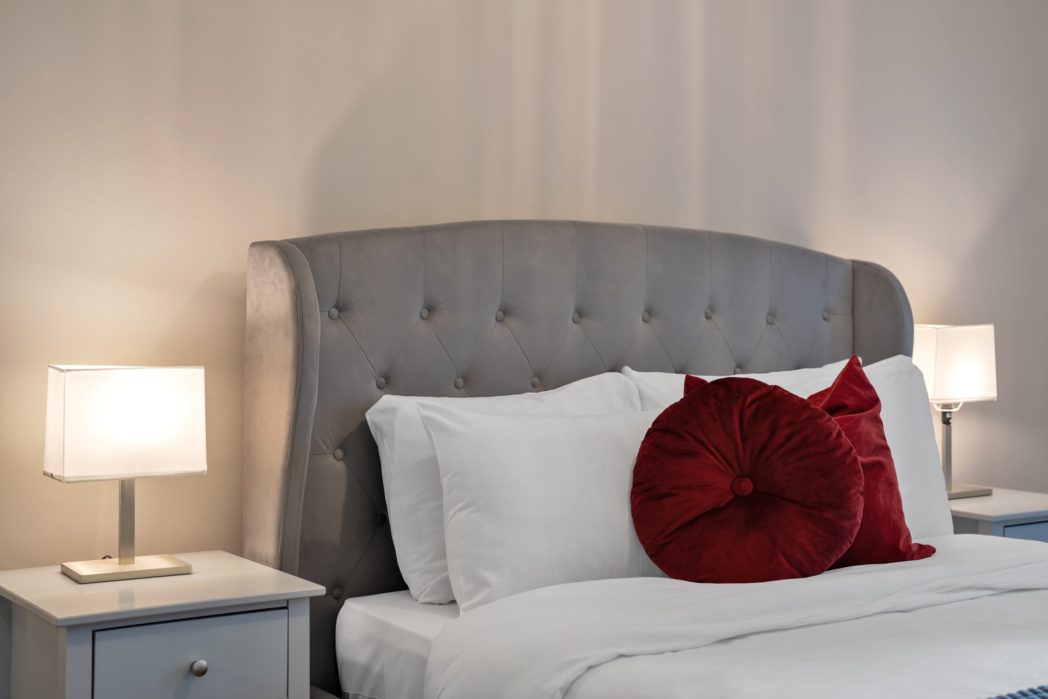 View Deluxe 1-bedroom apartment behind Harrods w/AC in 24 Hans Place SW1X 0JY Deluxe 1-bedroom apartment behind Harrods w/AC in 24 Hans Place SW1X 0JY - Property image 5 - VivreStays