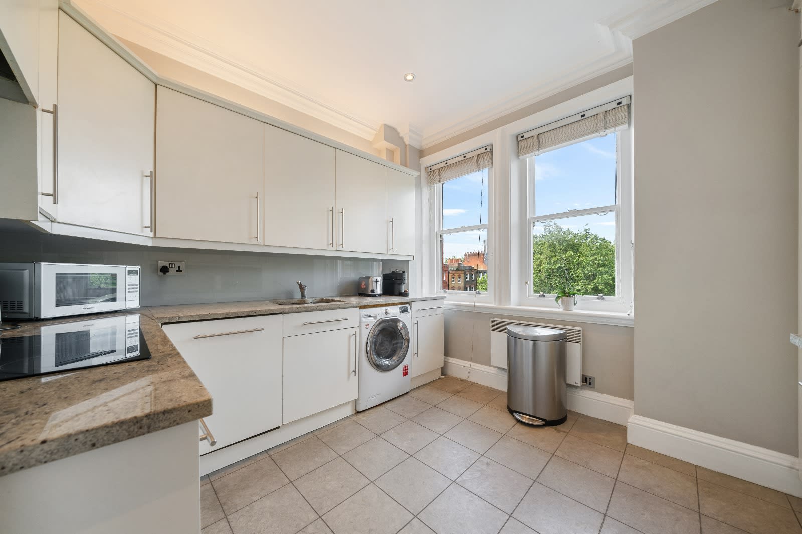 Modern Knightsbridge Apartment Near Harrods in Hans Place SW1X 0JY - Property image 7 - VivreStays