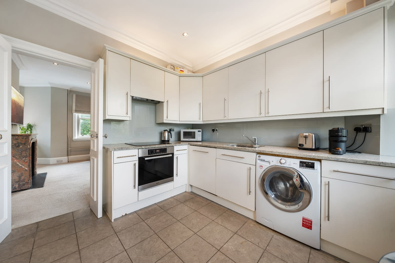 Modern Knightsbridge Apartment Near Harrods in Hans Place SW1X 0JY - Property image 9 - VivreStays