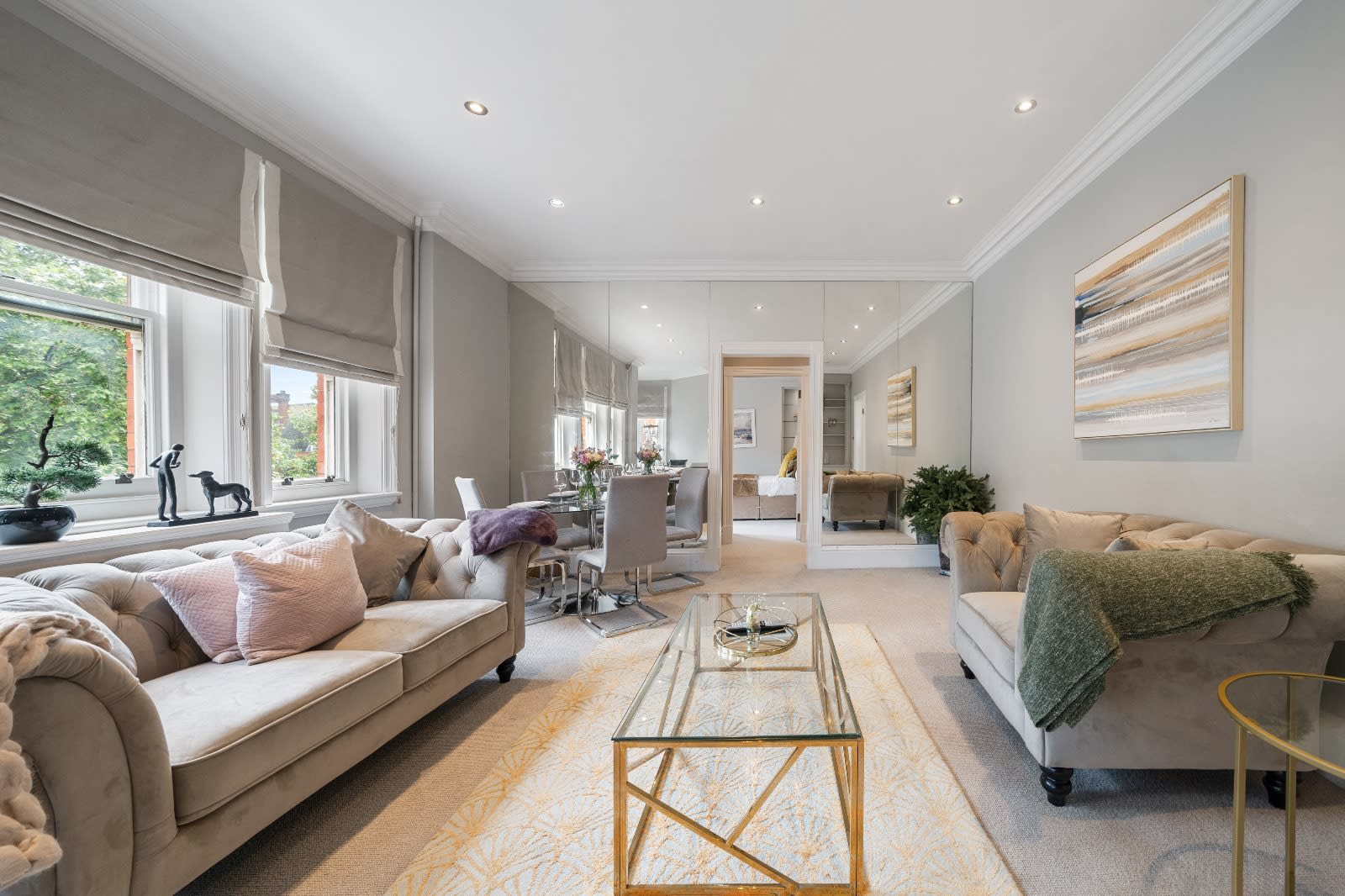Modern Knightsbridge Apartment Near Harrods in Hans Place SW1X 0JY - Property image 2 - VivreStays