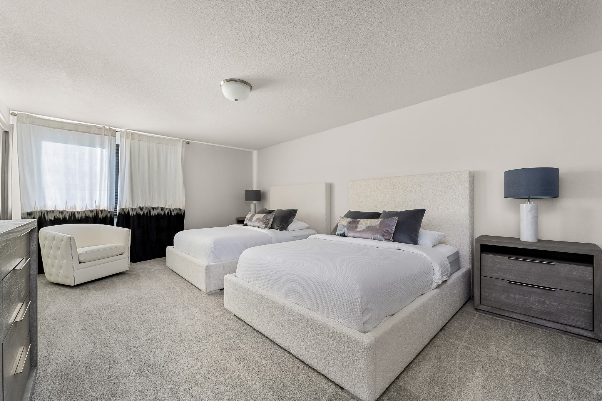 Brand NEW Eden Gardens Community! Luxury KOSHER Villa-w/ Heated Pool! + 12 MI to Disney!