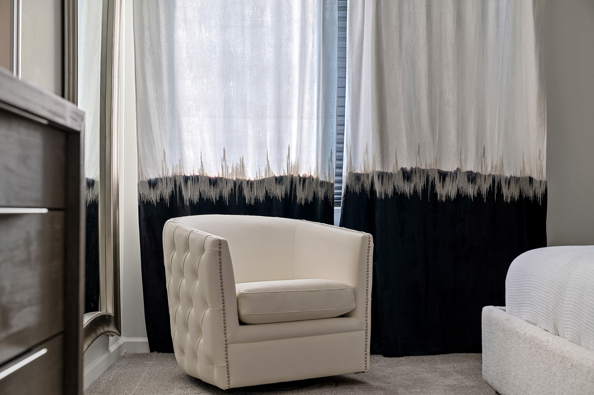 Brand NEW Eden Gardens Community! Luxury KOSHER Villa-w/ Heated Pool! + 12 MI to Disney!