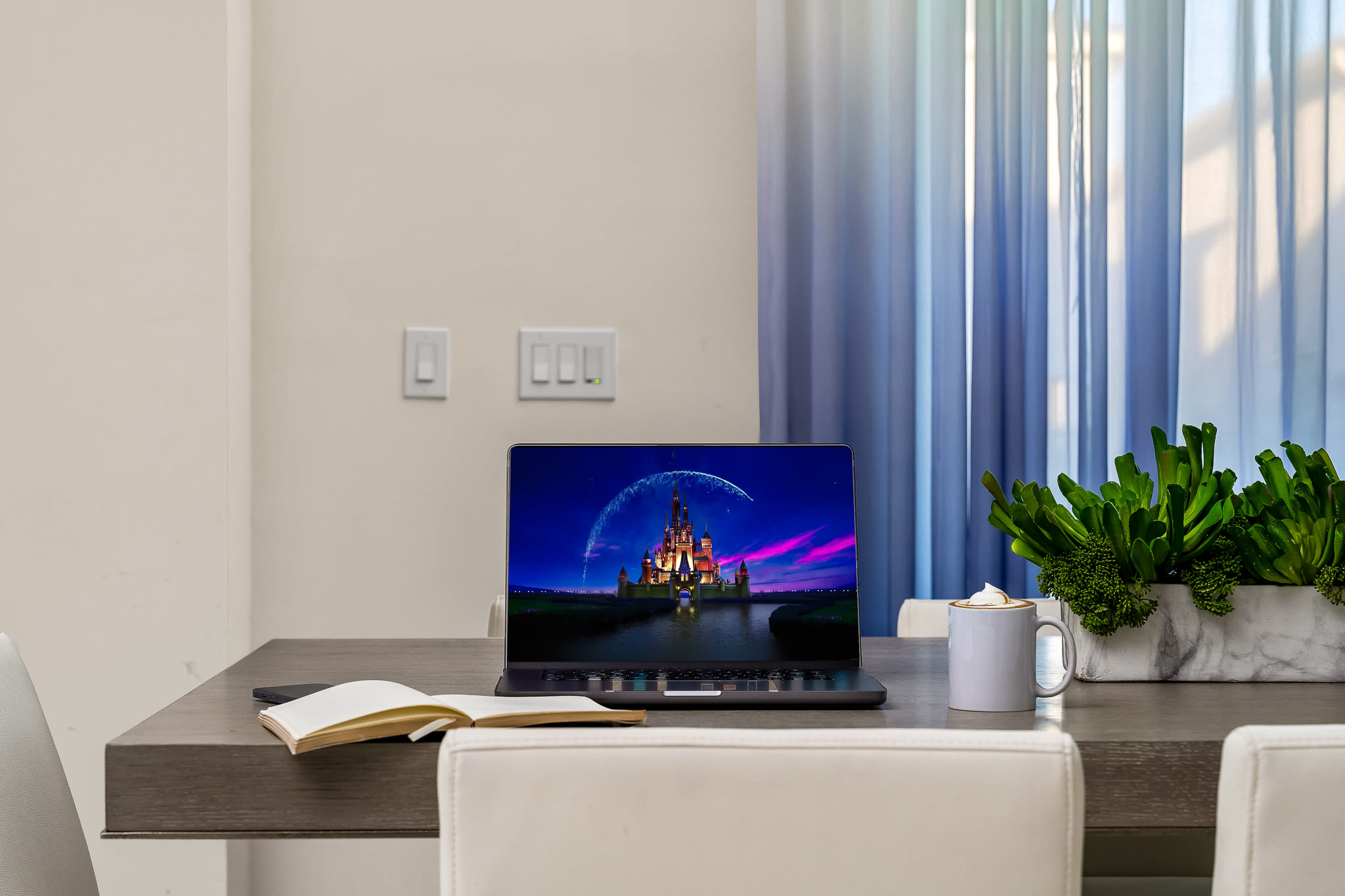 Brand NEW Eden Gardens Community! Luxury KOSHER Villa-w/ Heated Pool! + 12 MI to Disney!