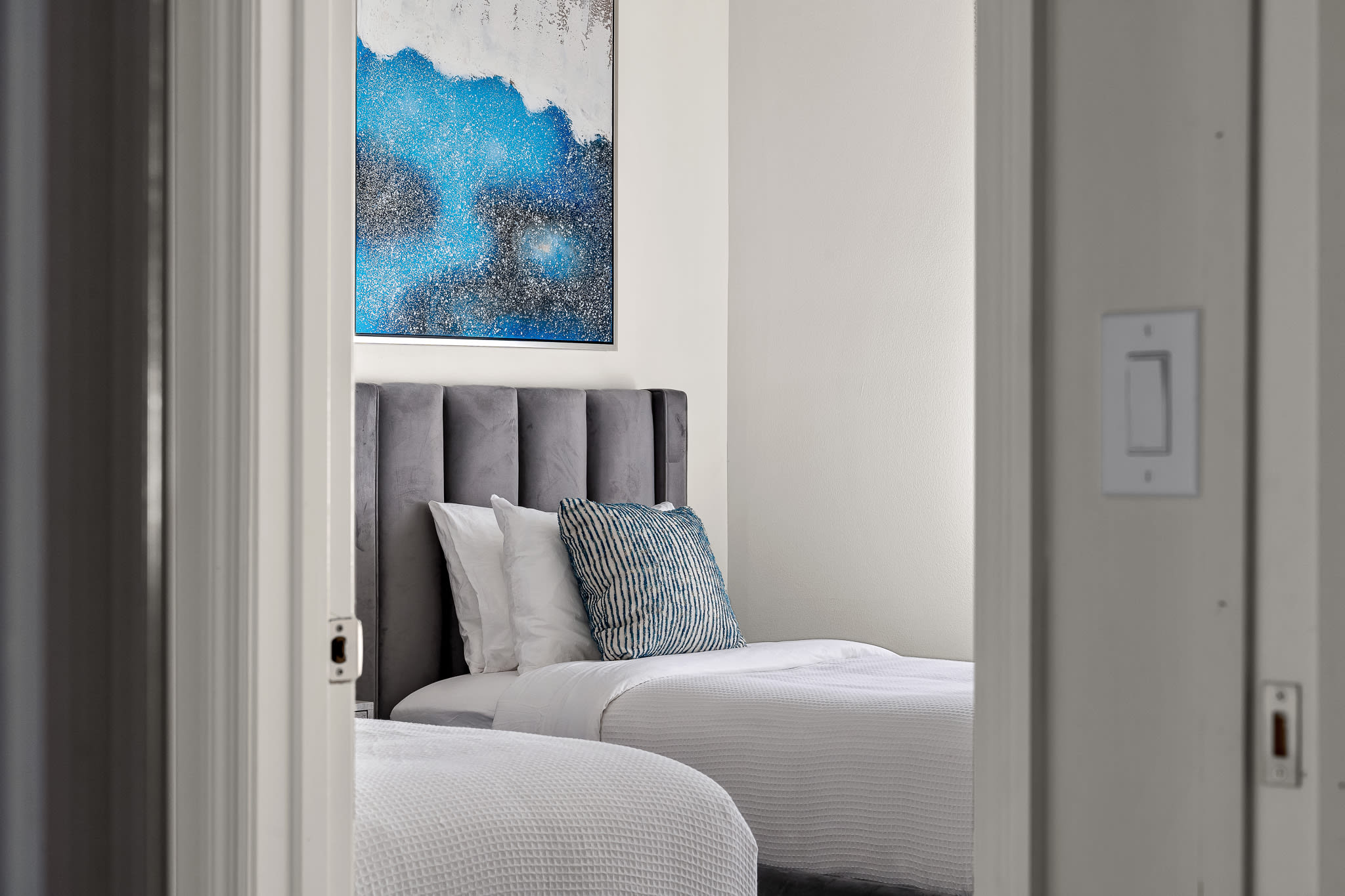 Brand NEW Eden Gardens Community! Luxury KOSHER Villa-w/ Heated Pool! + 12 MI to Disney!