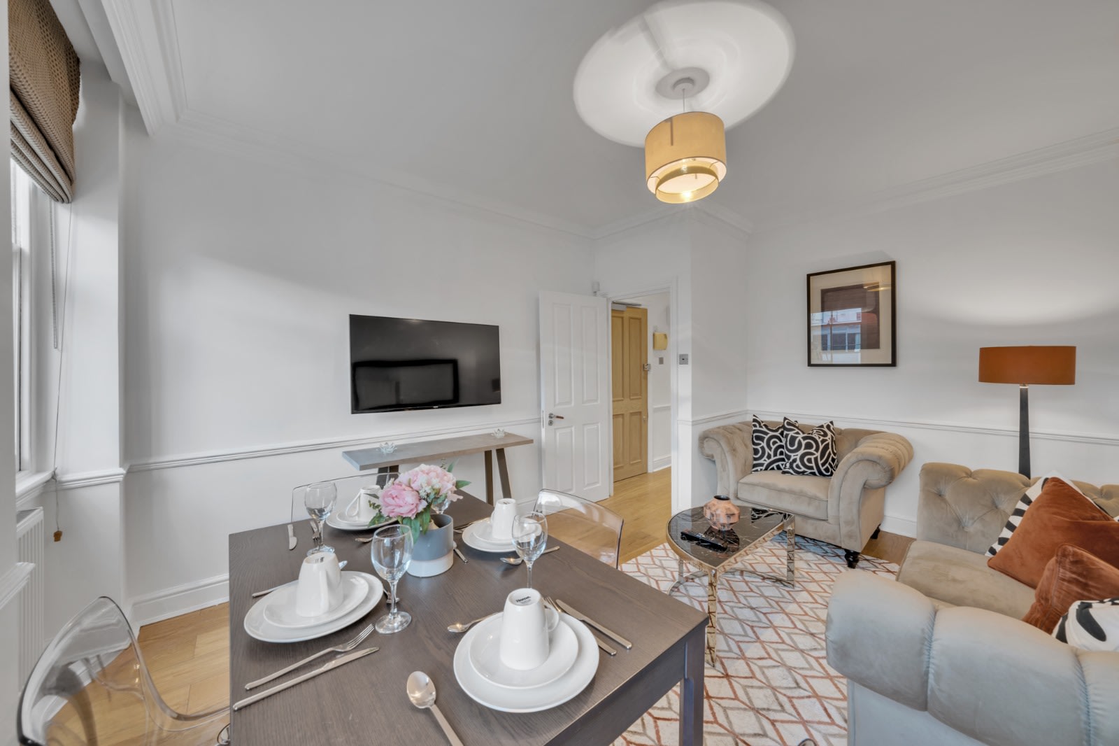 Superior Apartment next to Park Lane in Hertford Street W1J 7SS - Property image 2 - VivreStays