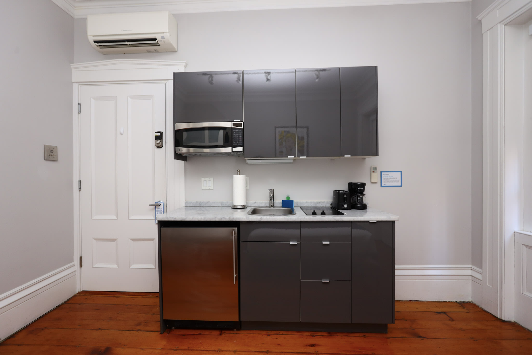 Beacon Hill Rental Steps to MGH & TD Garden – #1