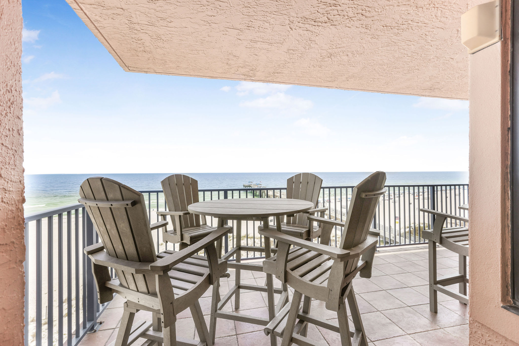 Four Seasons 502-E, Fishing Pier, Newly remodeled — Orange Beach, AL — vacation rental