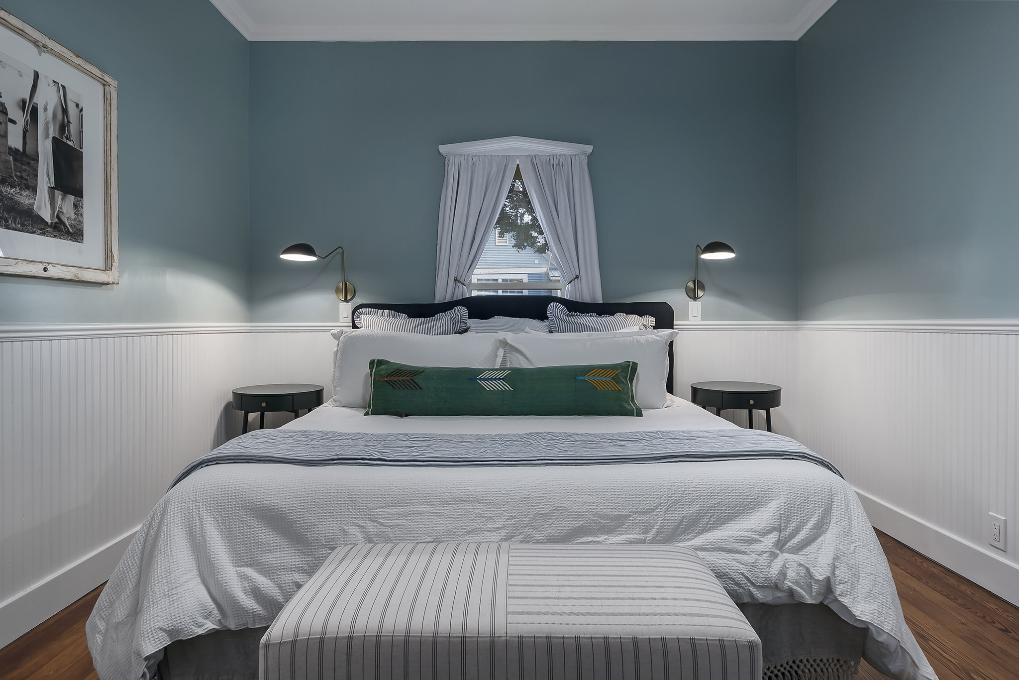 Stonewall Main Haus - Sleeps 6 — Stonewall, TX — vacation rental