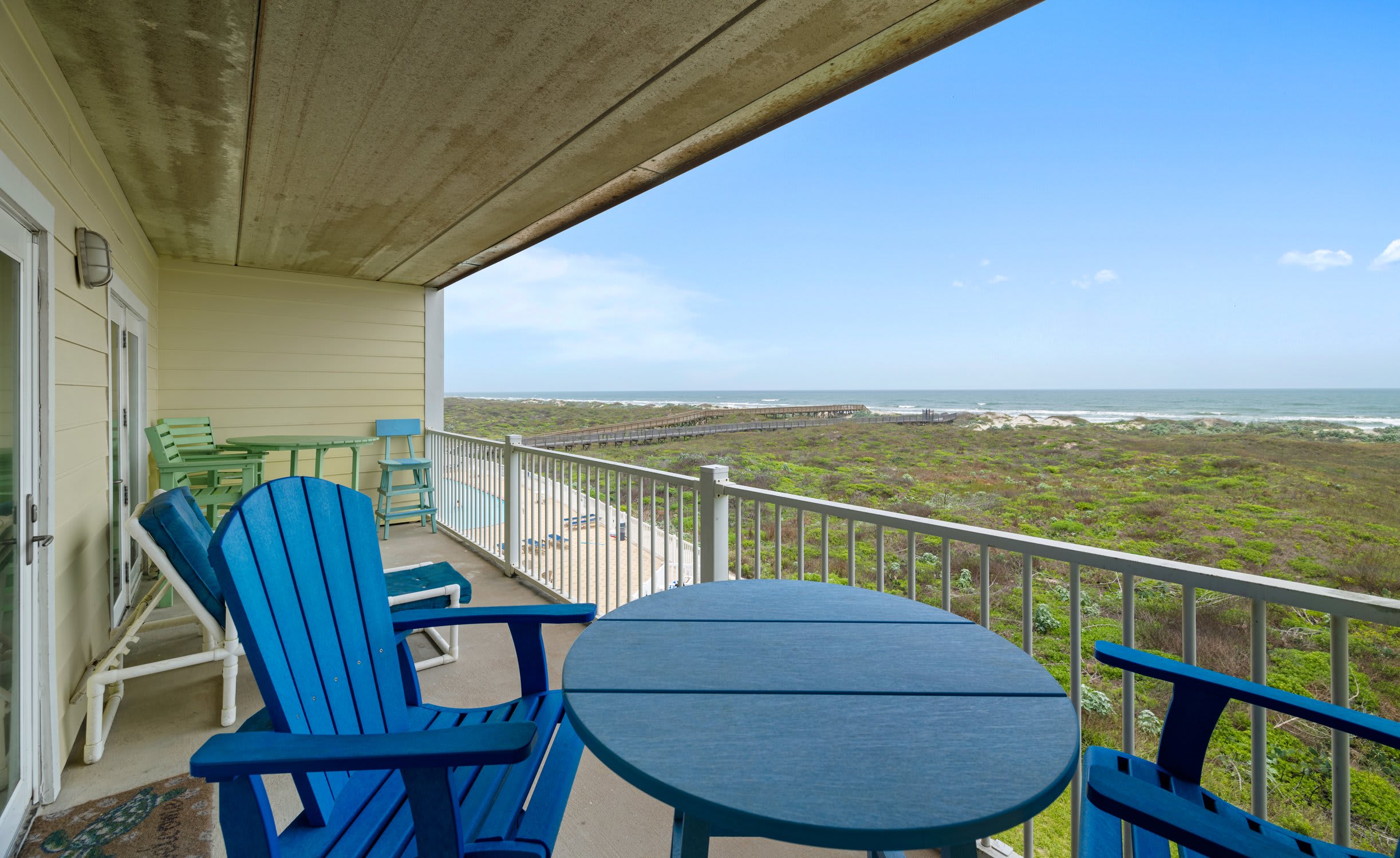 Walk to Beach, 3 Bedroom | Beach Haven