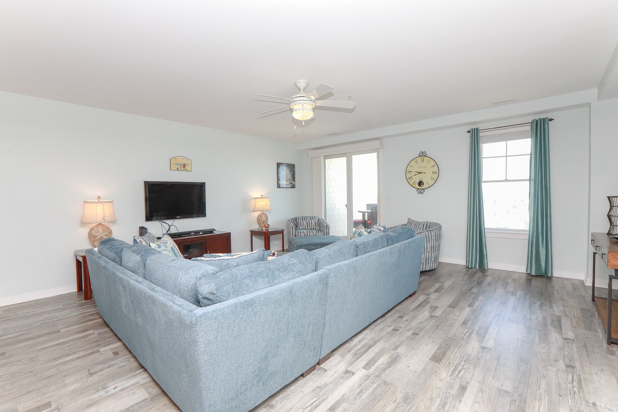 Sojourn Dune it Right Sleeps 8 Great Views 3