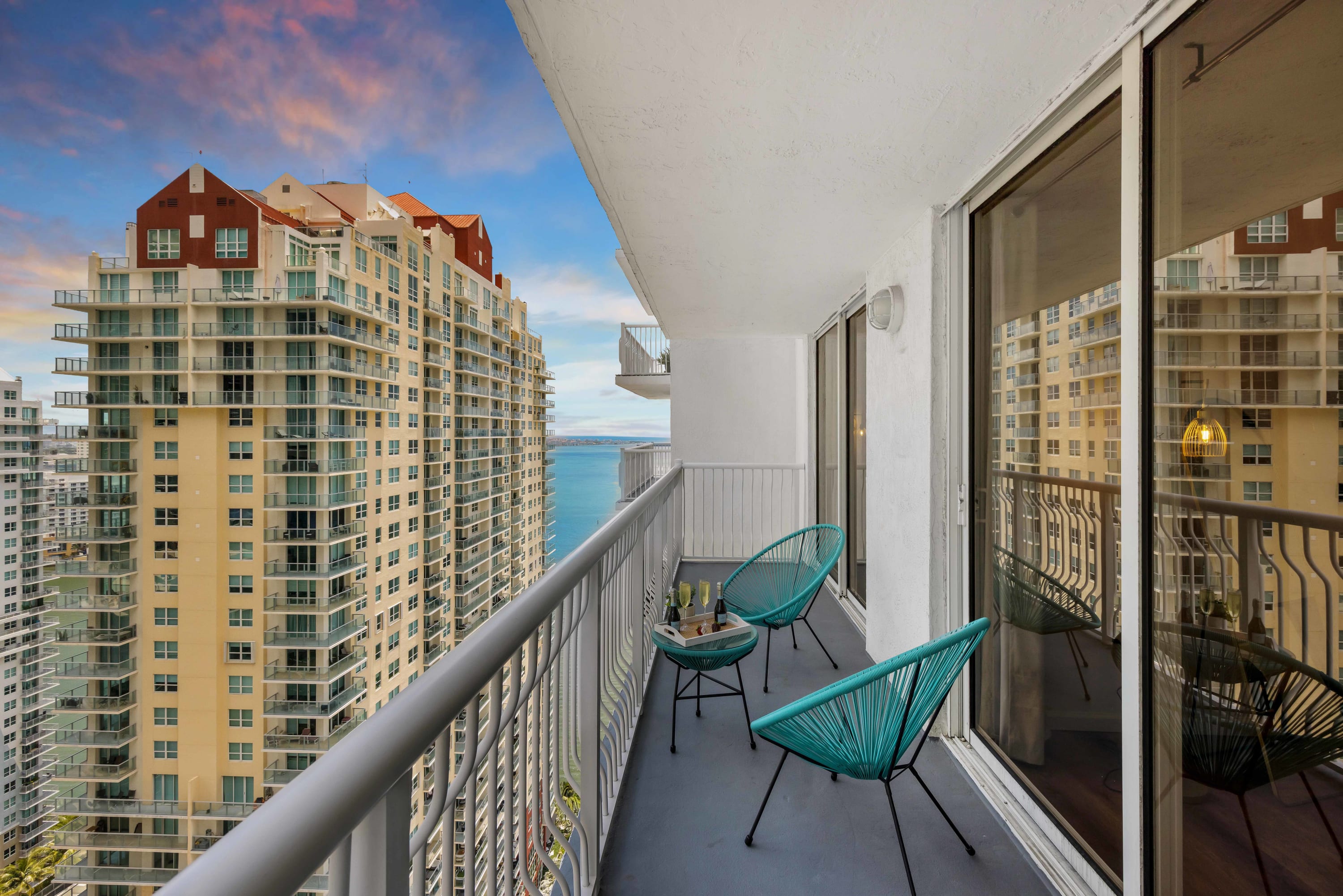 Amazing Apartment in Brickell with pool and gym